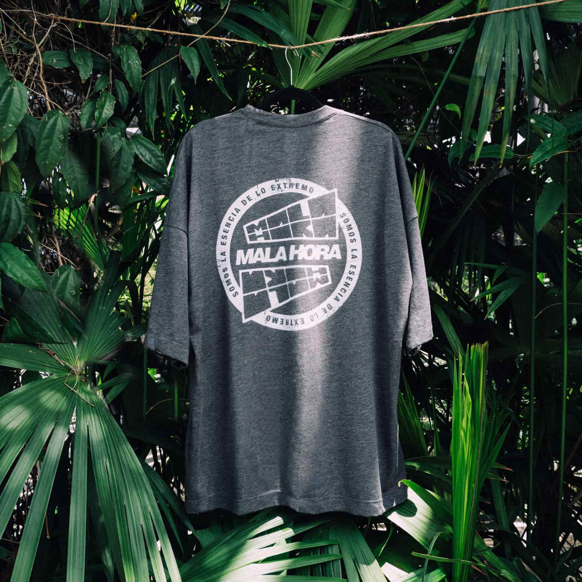 Camiseta Oversize Impronta - miniatura 1
