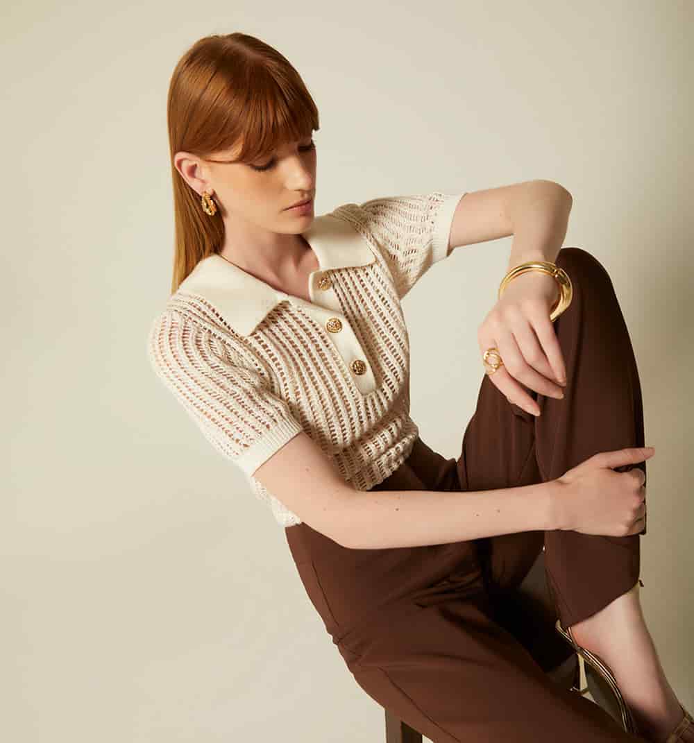 Blusa tipo polo en malla - miniatura 10