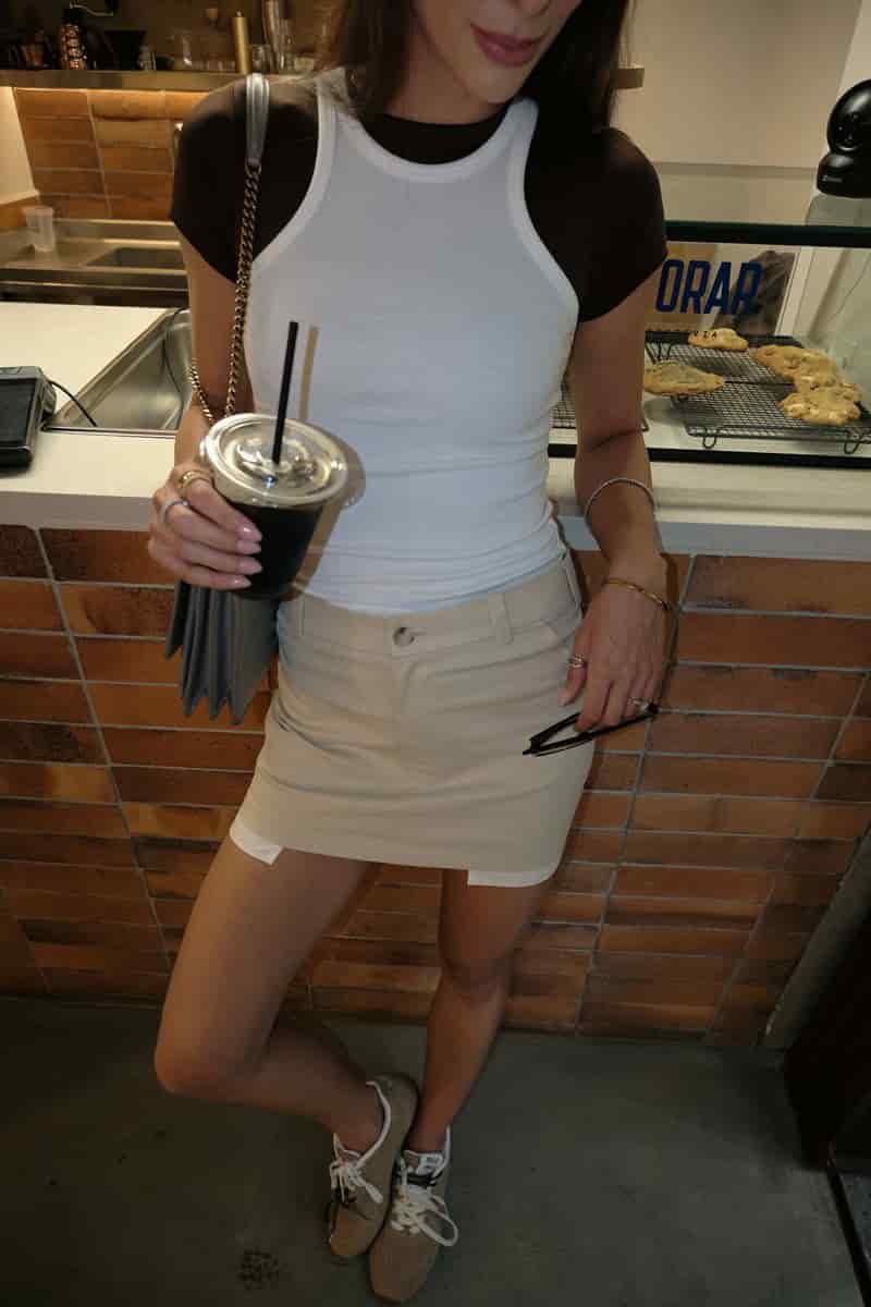 Camiseta Bliss + Tank Top Esqueleto + Falda Lumina - miniatura 3