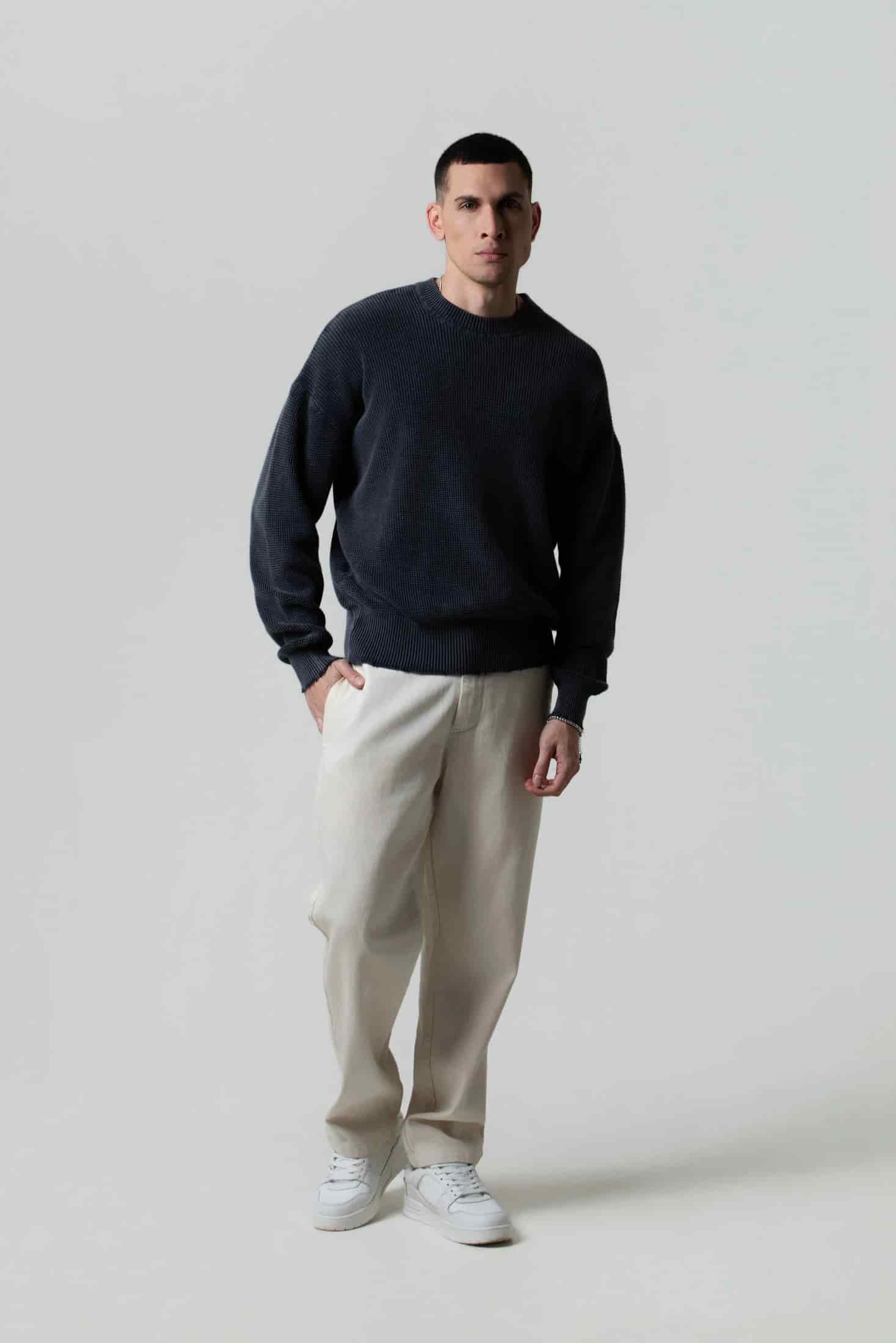 SWEATER CERRADO COLOR GRIS MEDIO - miniatura 2