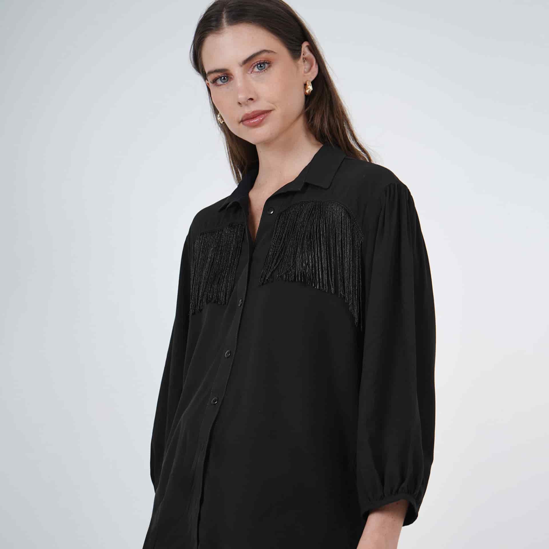 Blusa cuello camisero manga 3/4 con flecos - miniatura 3