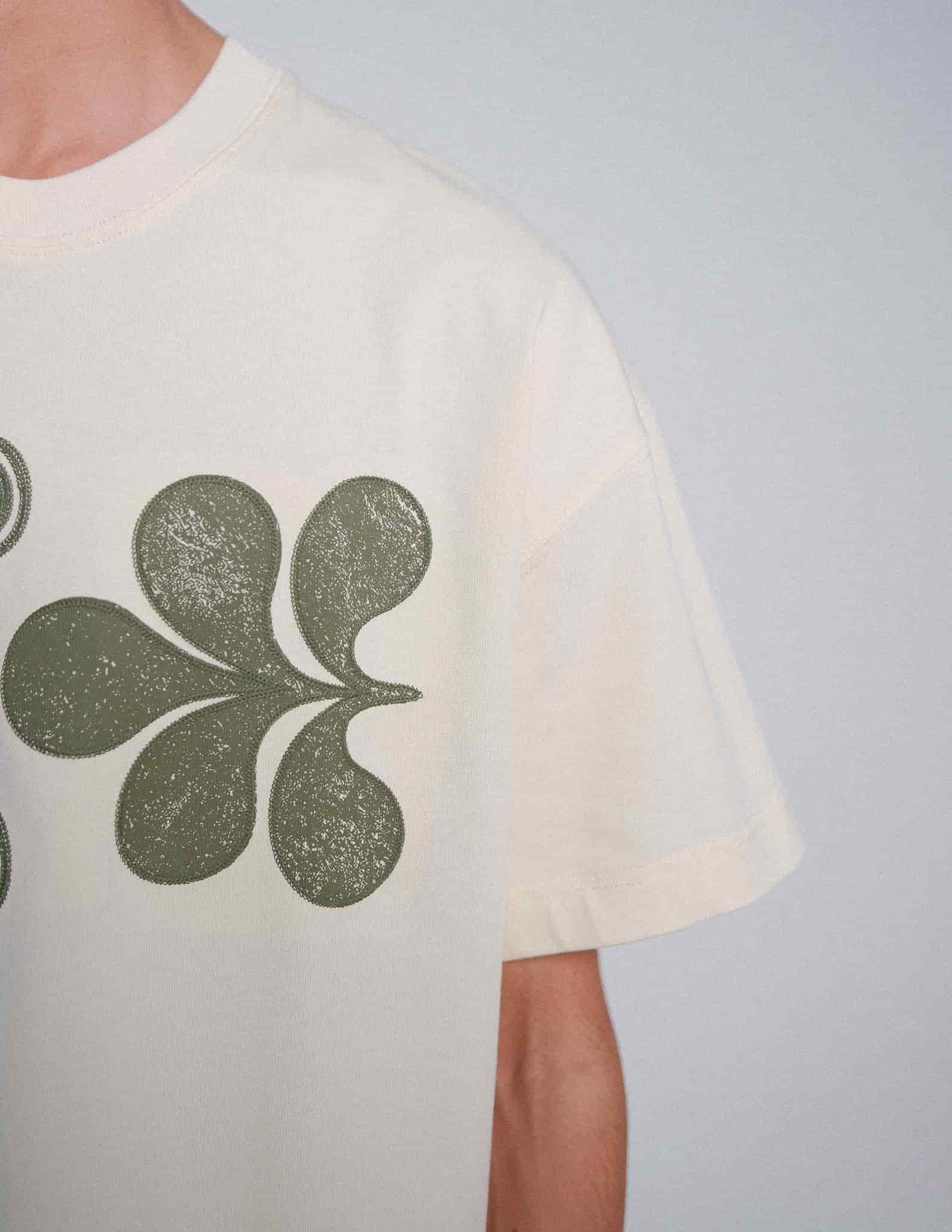 Camiseta floreciendo - miniatura 6
