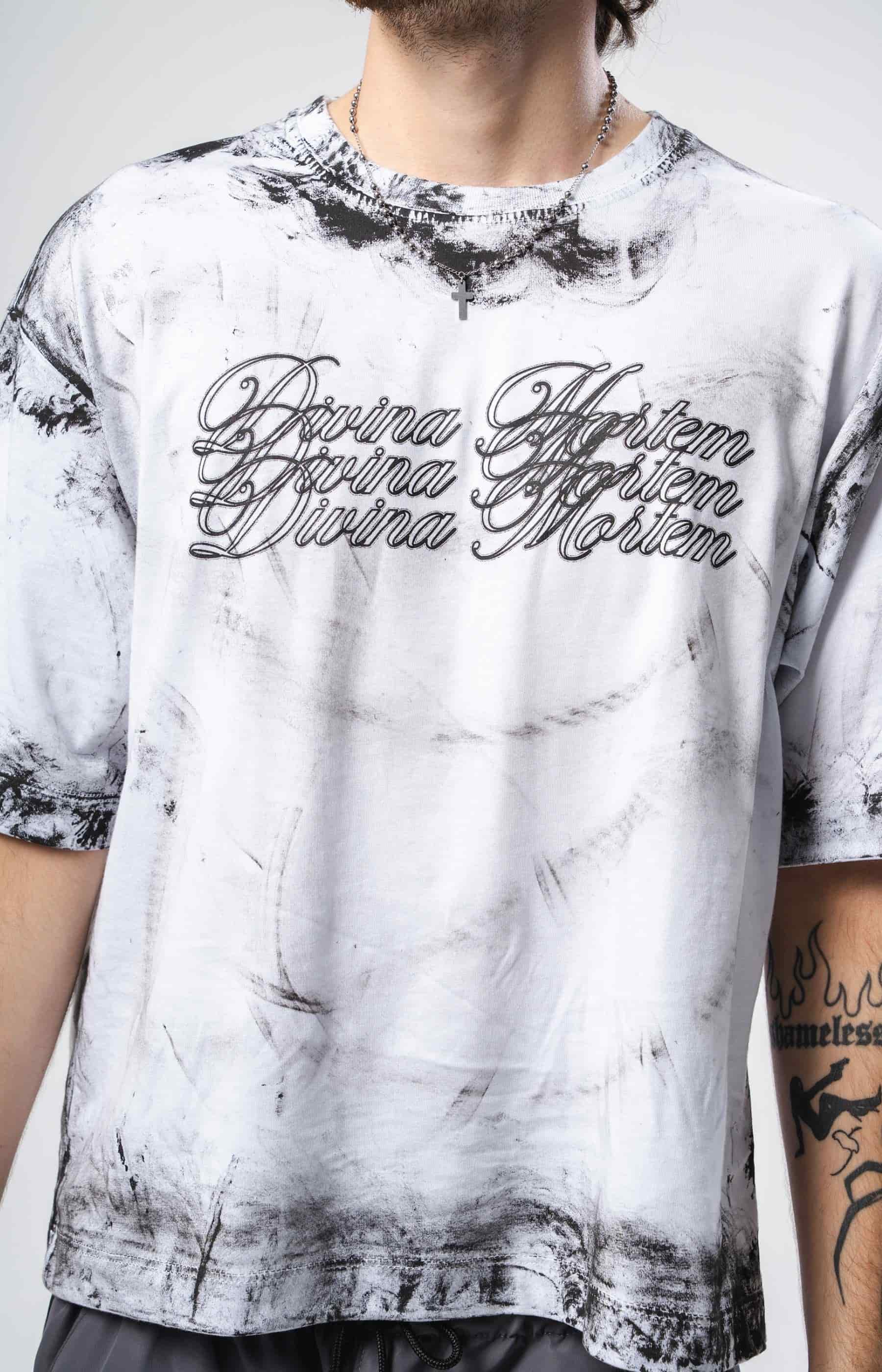Camiseta Distressed Divina Mortem - miniatura 4