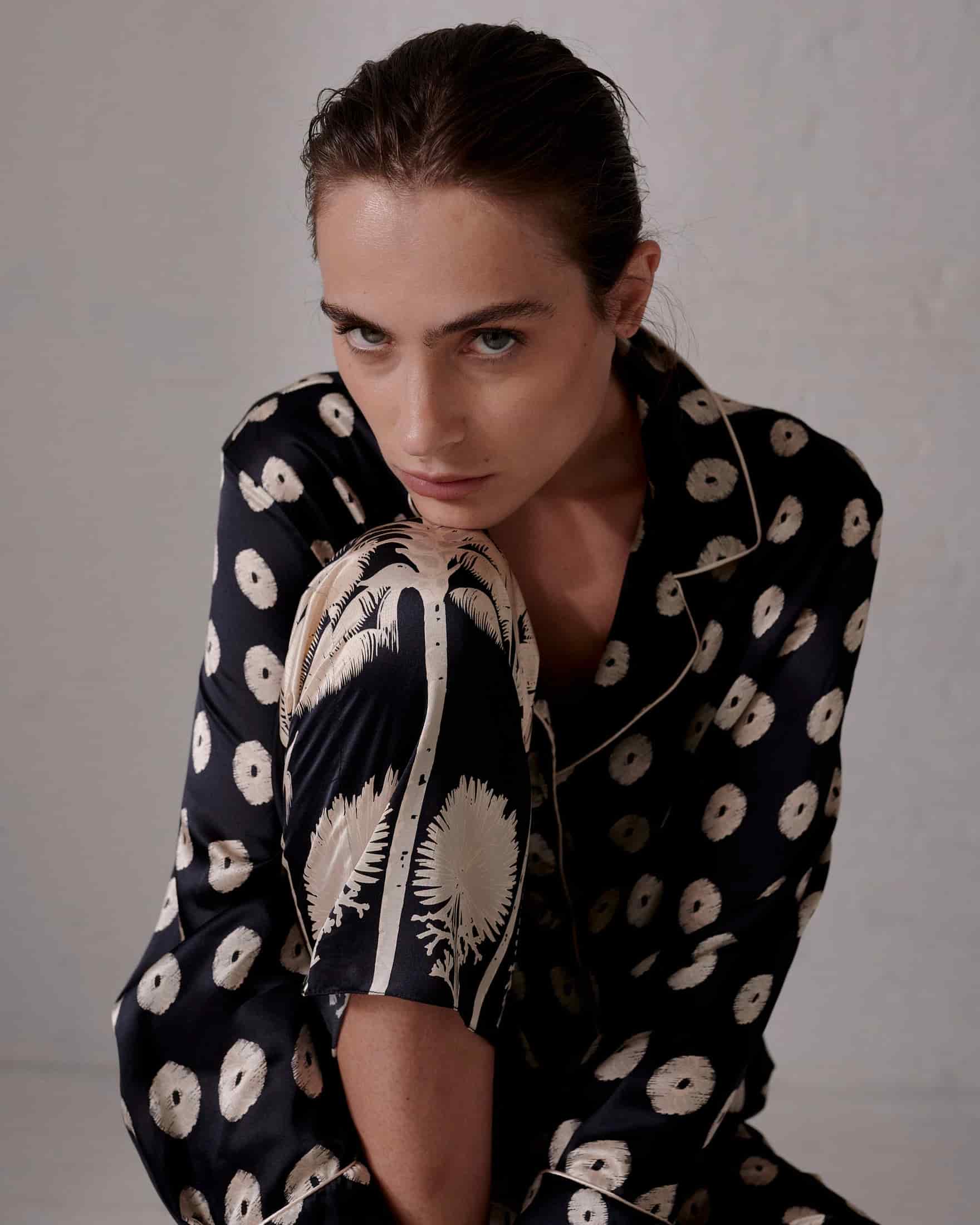 Noches de Luna Satin Silk Blouse / Black Mini Palms Cream - miniatura 4