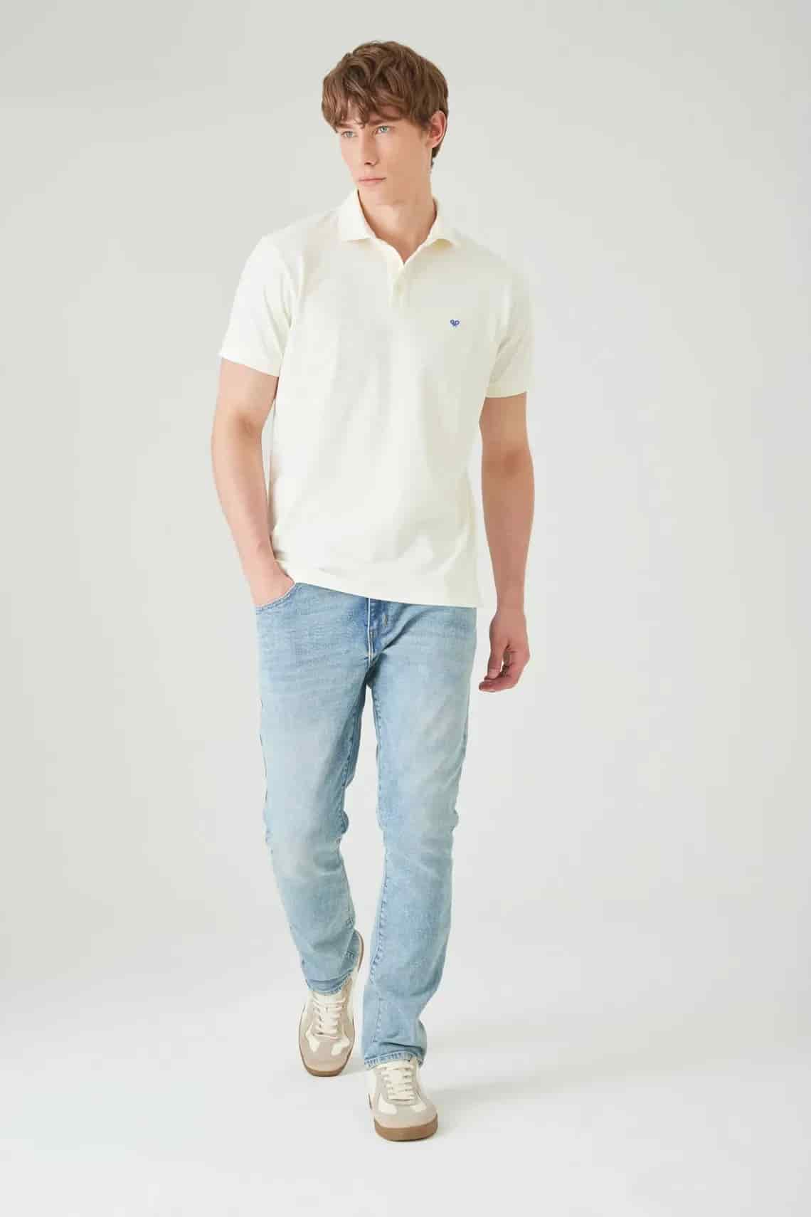 Polo regular fit con logo bordado en algodón blanco para hombre - miniatura 4