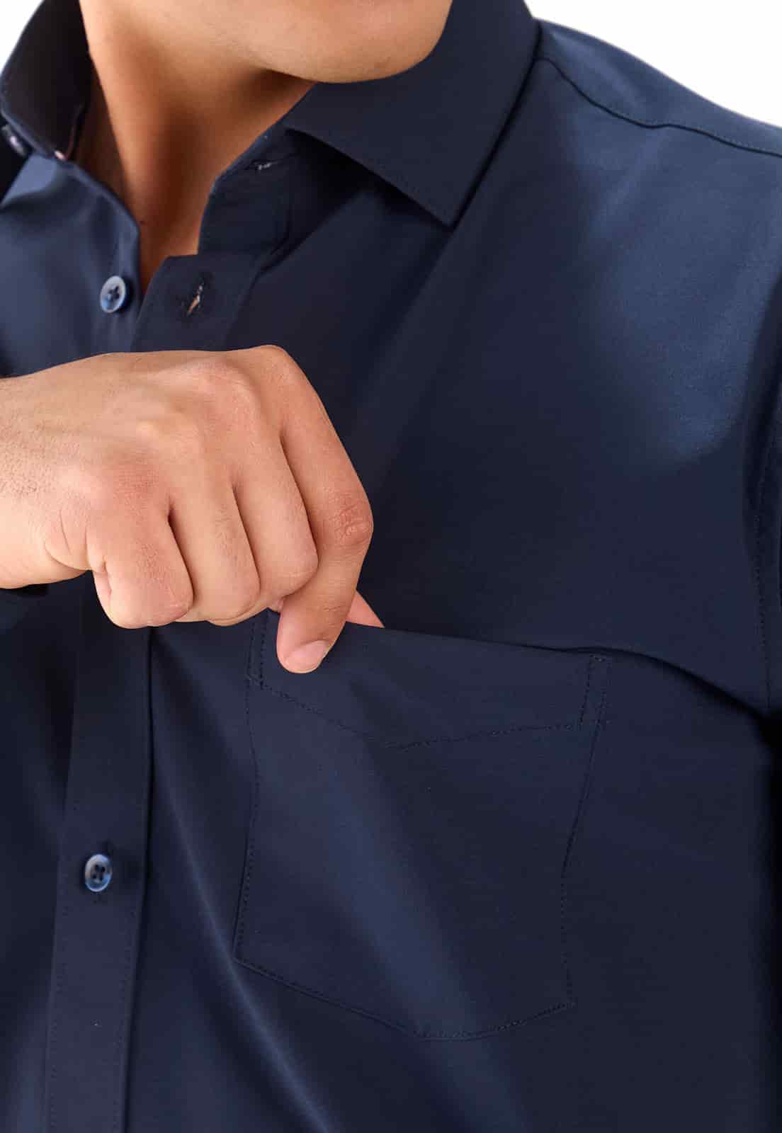 Camisa manga larga azul oscura con bolsillo - miniatura 5