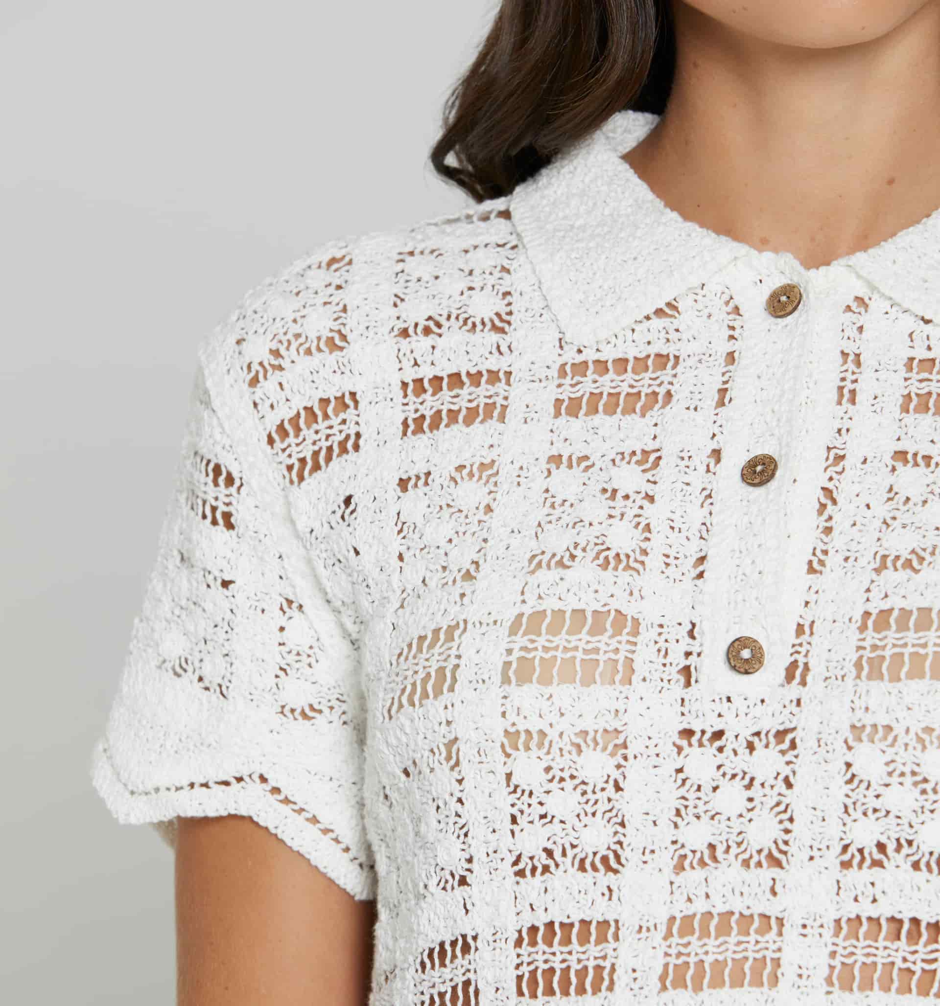 Blusa manga corta en crochet - miniatura 4