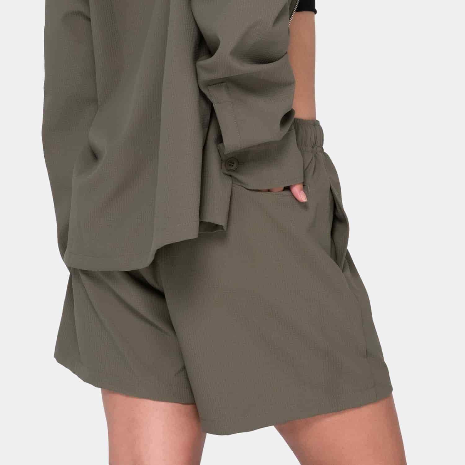 Billion Dollar Shorts Verde Militar - miniatura 11