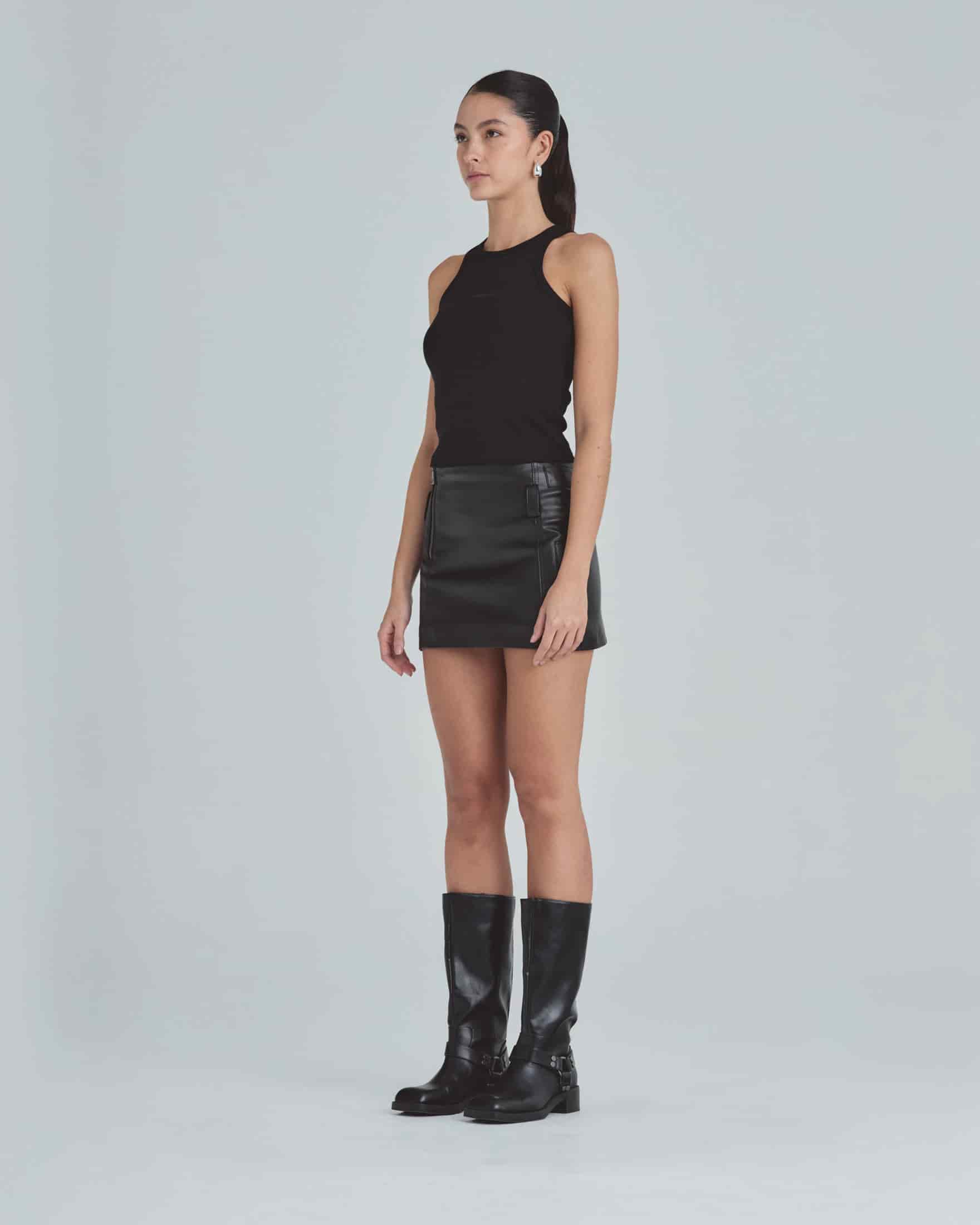 Line Basic Halter Tank Top Black - miniatura 5