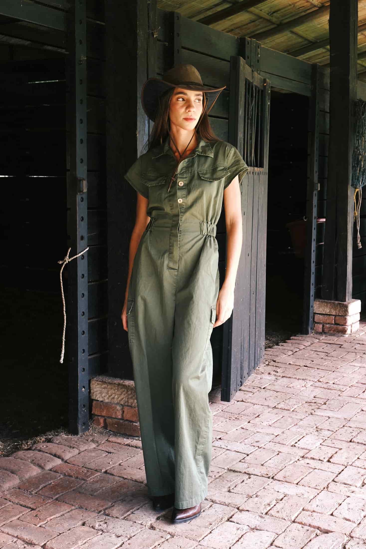 Organic Cotton Cargo Jumpsuit - miniatura 1