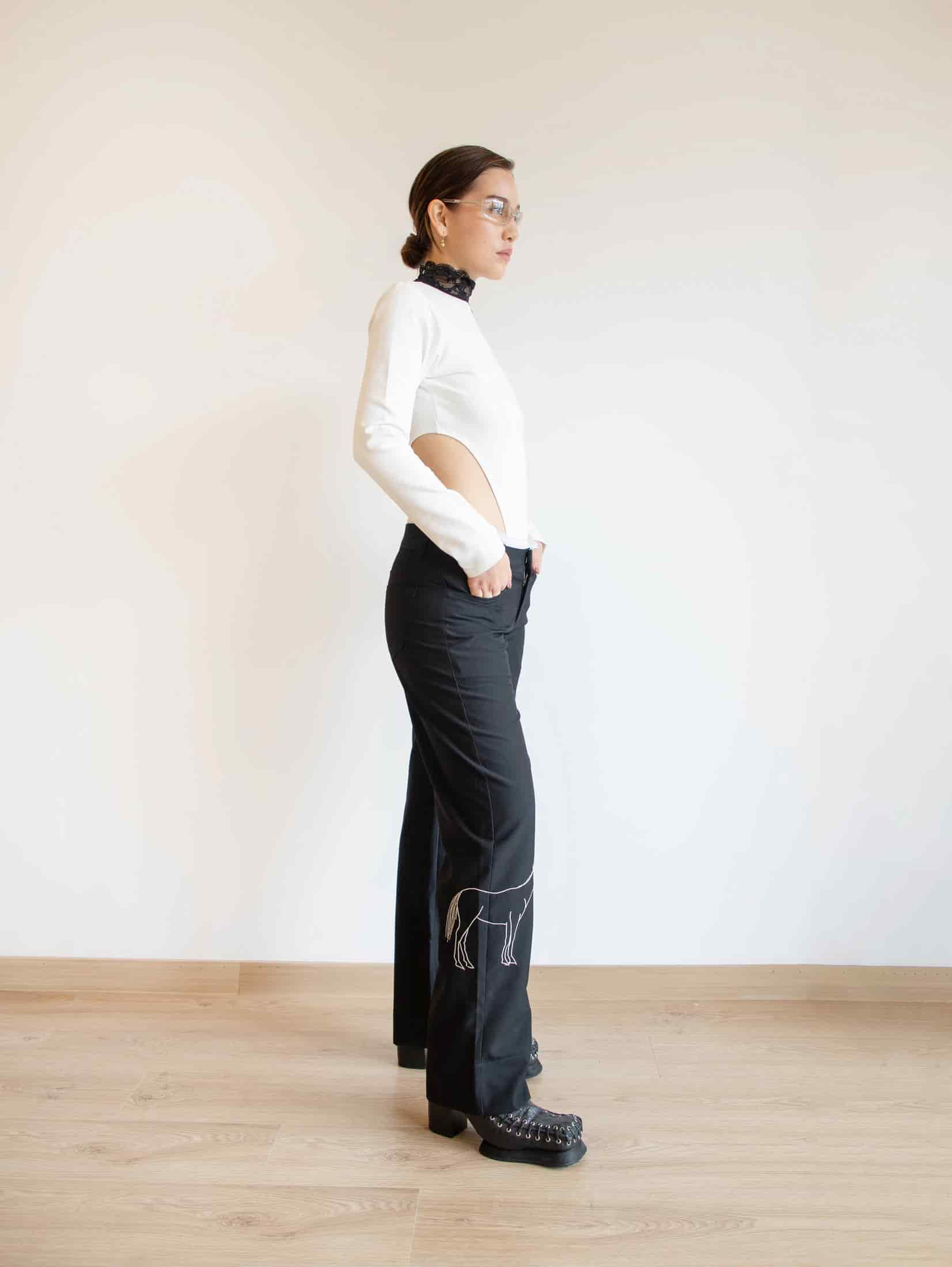 L Body White - miniatura 2