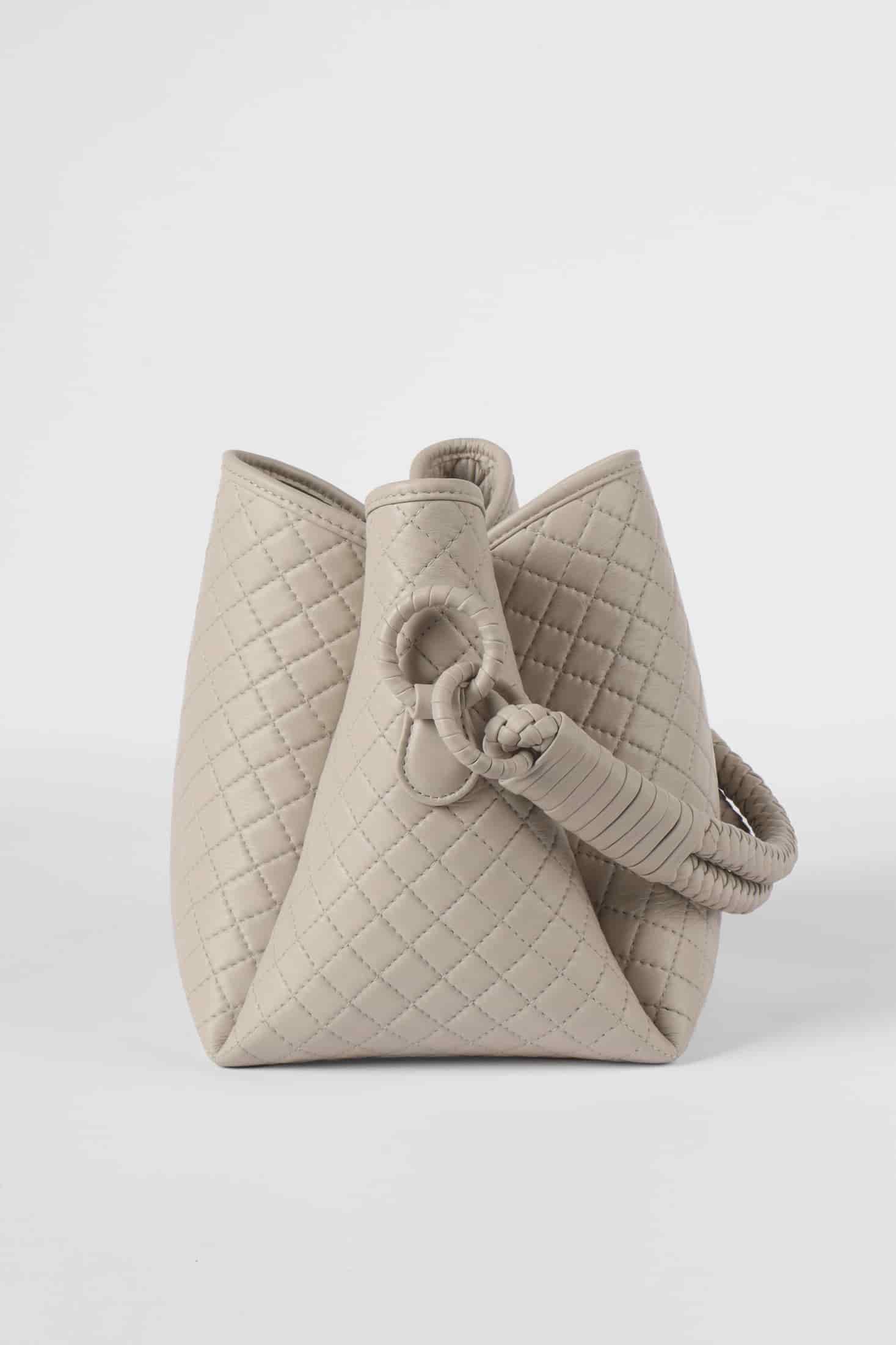 Tulip Bucket Bag, Off-white. - miniatura 2