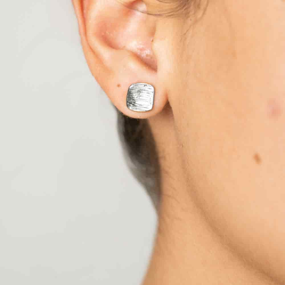 Aretes Topo Destello Firme Plateado - miniatura 2
