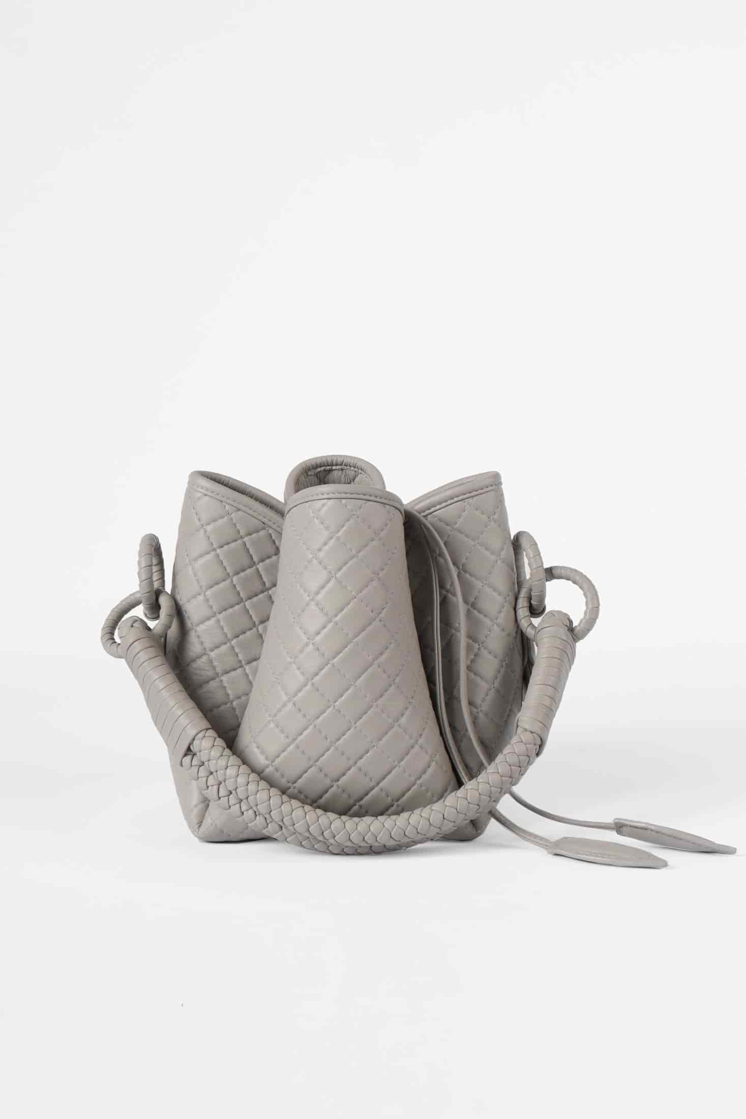 Tulip Mini Bucket Bag, Marble Gray - miniatura 1