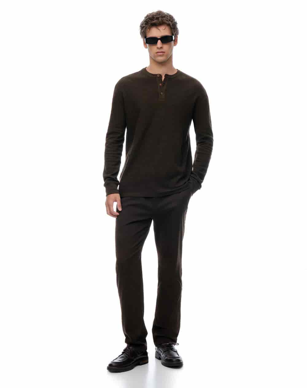 Pantalón slim tiro medio café hombre - miniatura 1