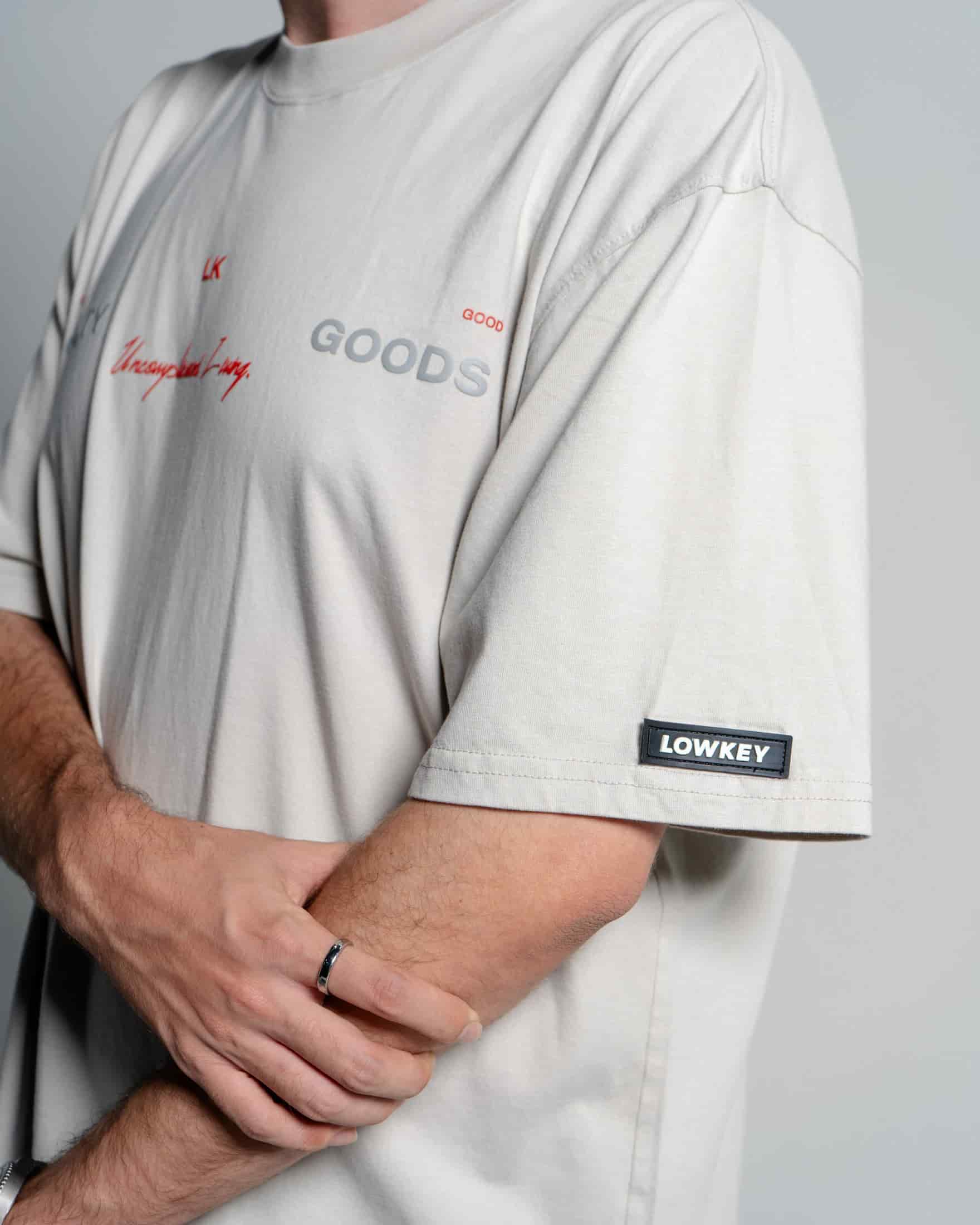 CAMISETA GRIS QG - GOODS - miniatura 4