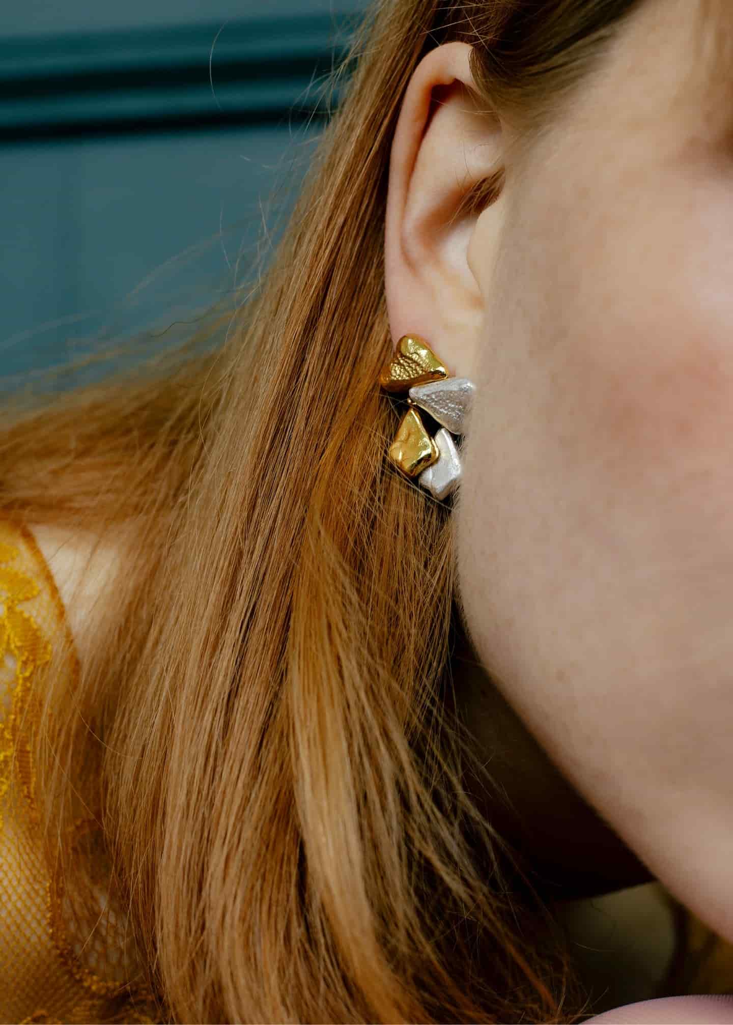 Aretes mini Pétalos - miniatura 2
