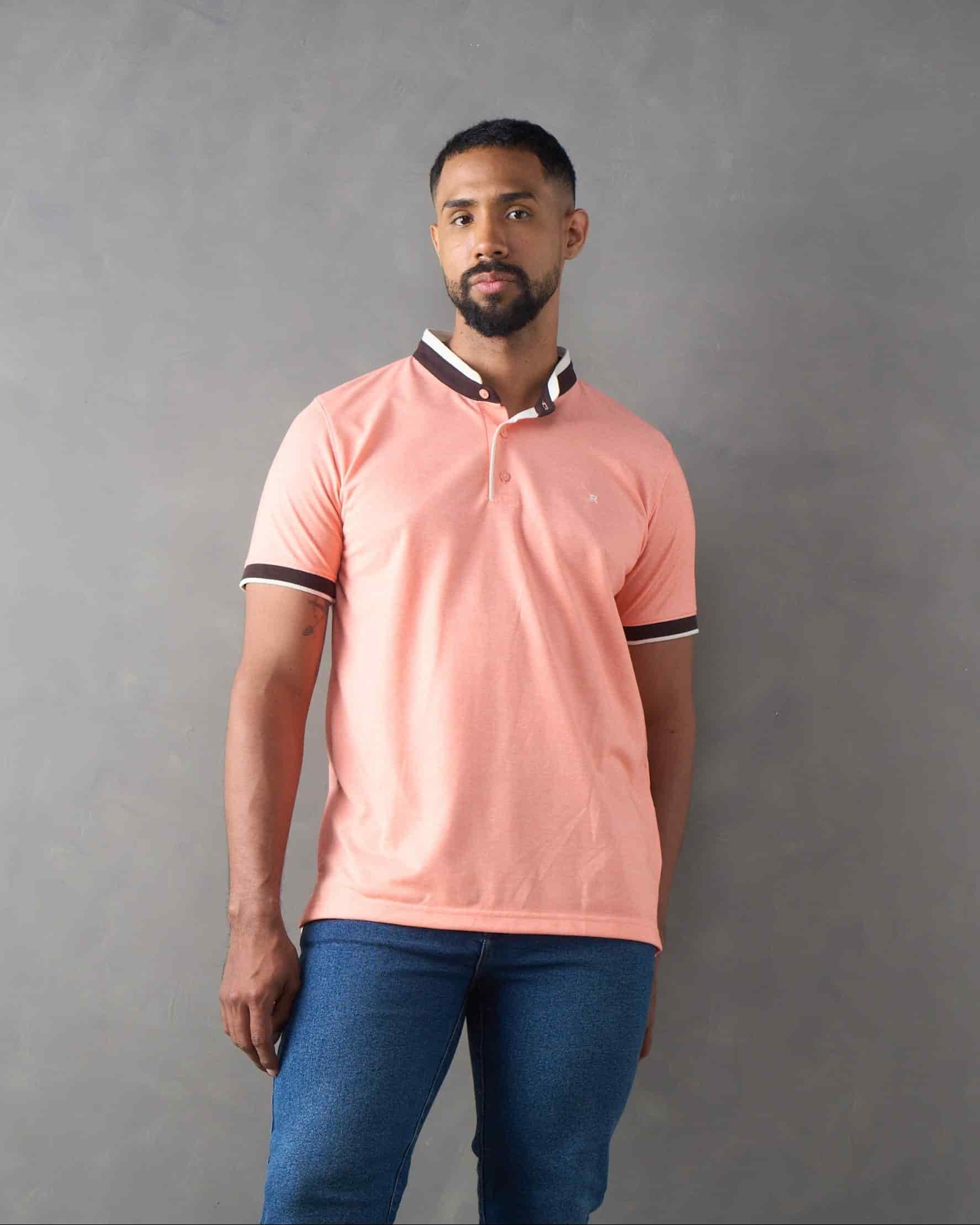 Camiseta tipo polo regular fit blanco - miniatura 1