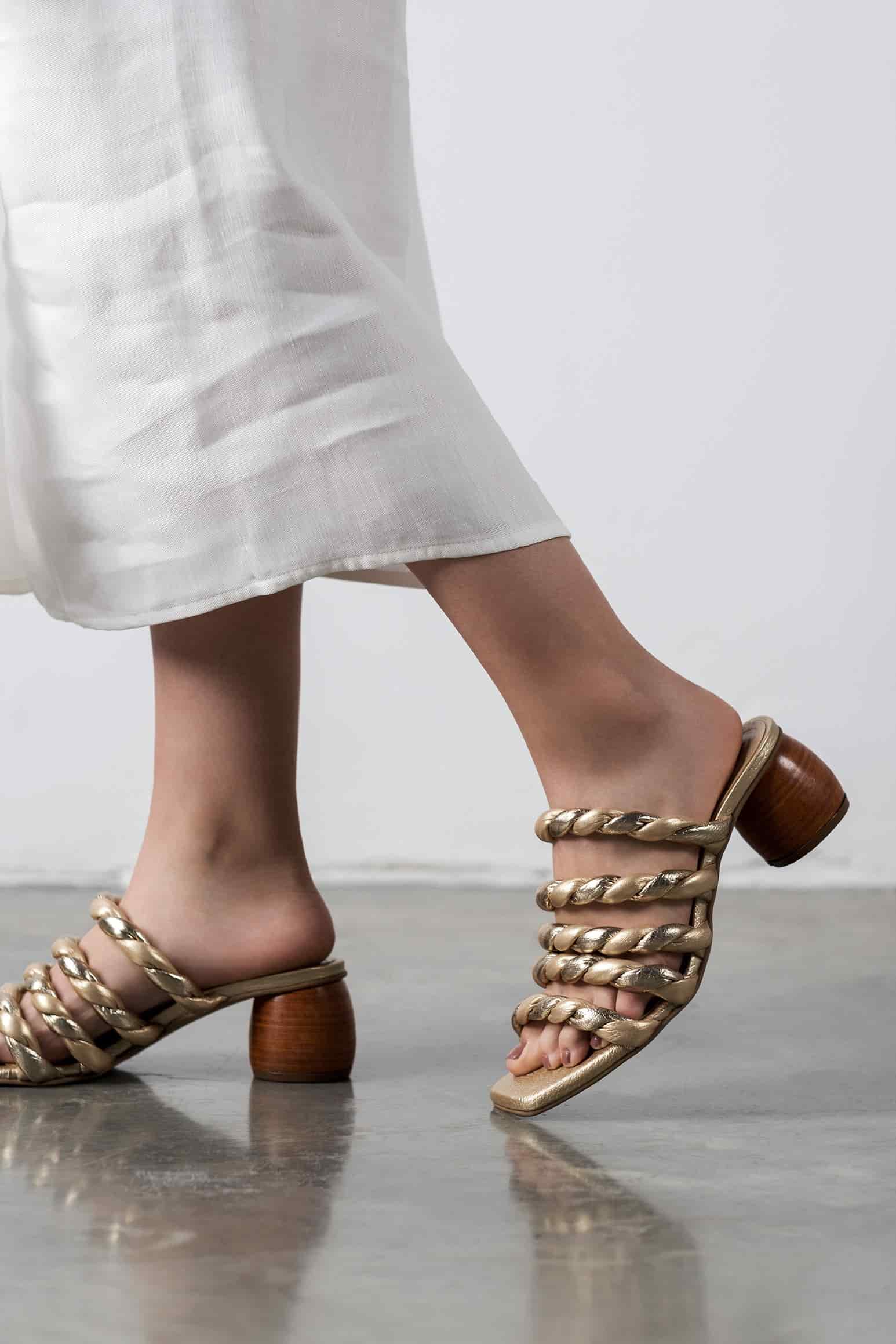 ZYLVIE GOLD SANDALS - miniatura 5