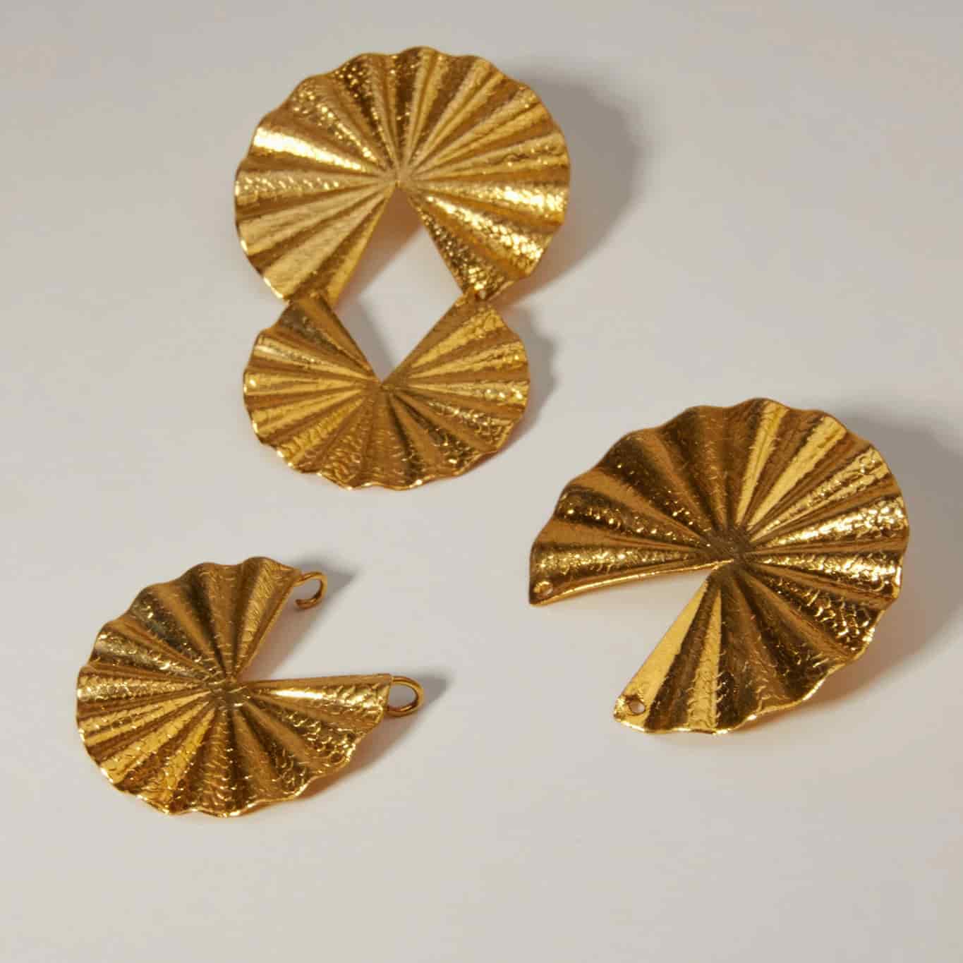 Solara Fan Earrings - miniatura 4