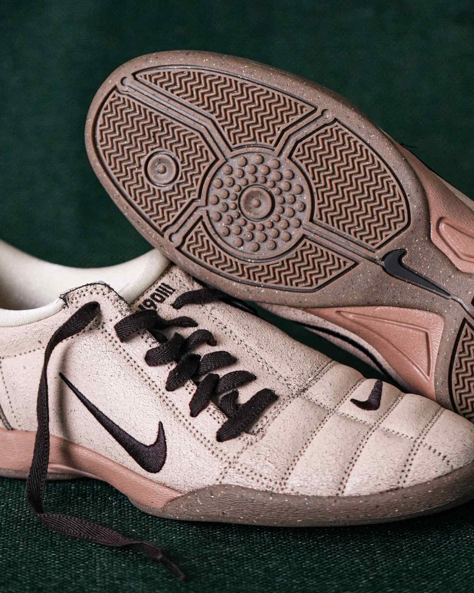 TENIS GUAYO  BLANCO PERLA T90 NIKE - miniatura 6