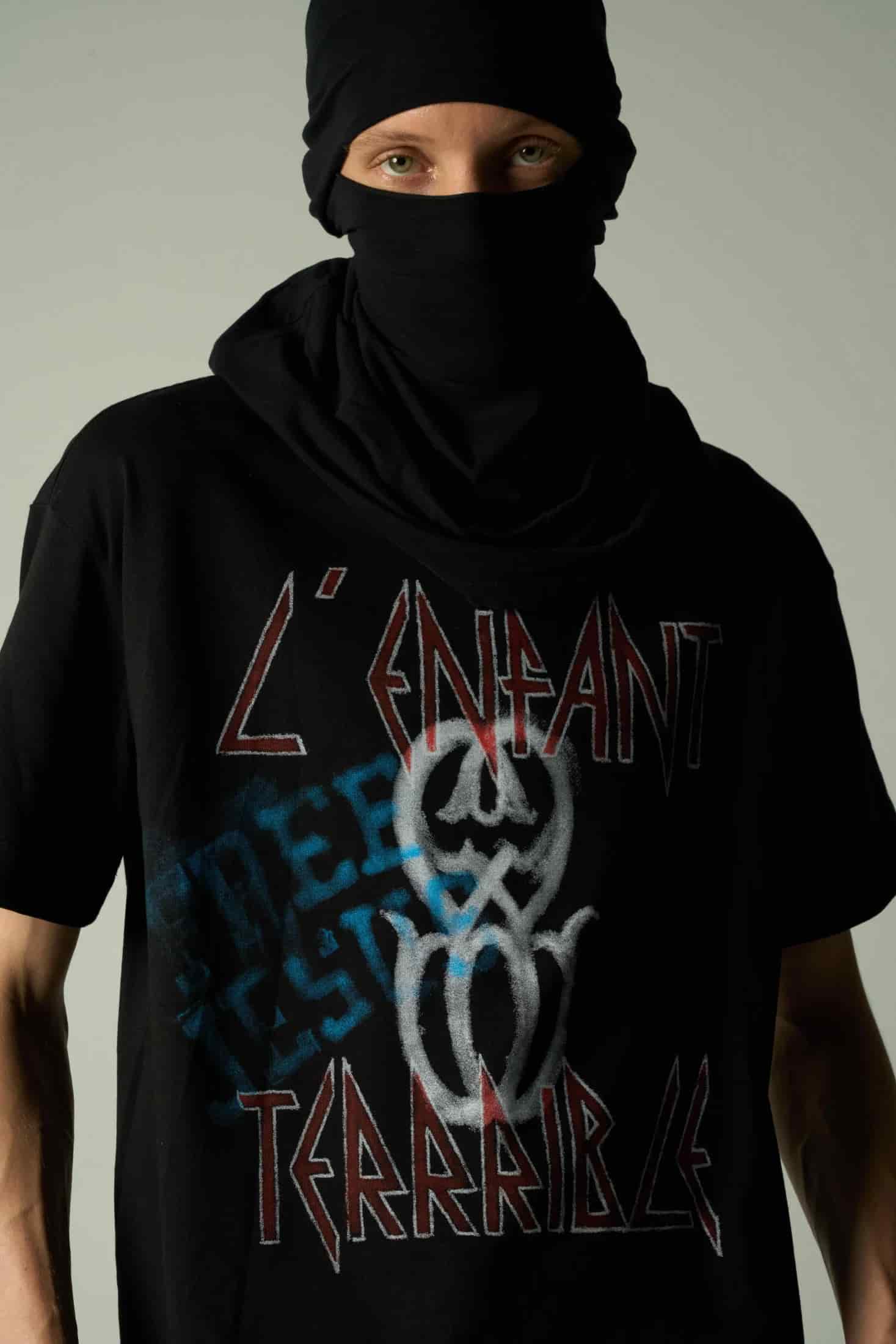 L'ENFANT MONOGRAM BLACK T-SHIRT - miniatura 9