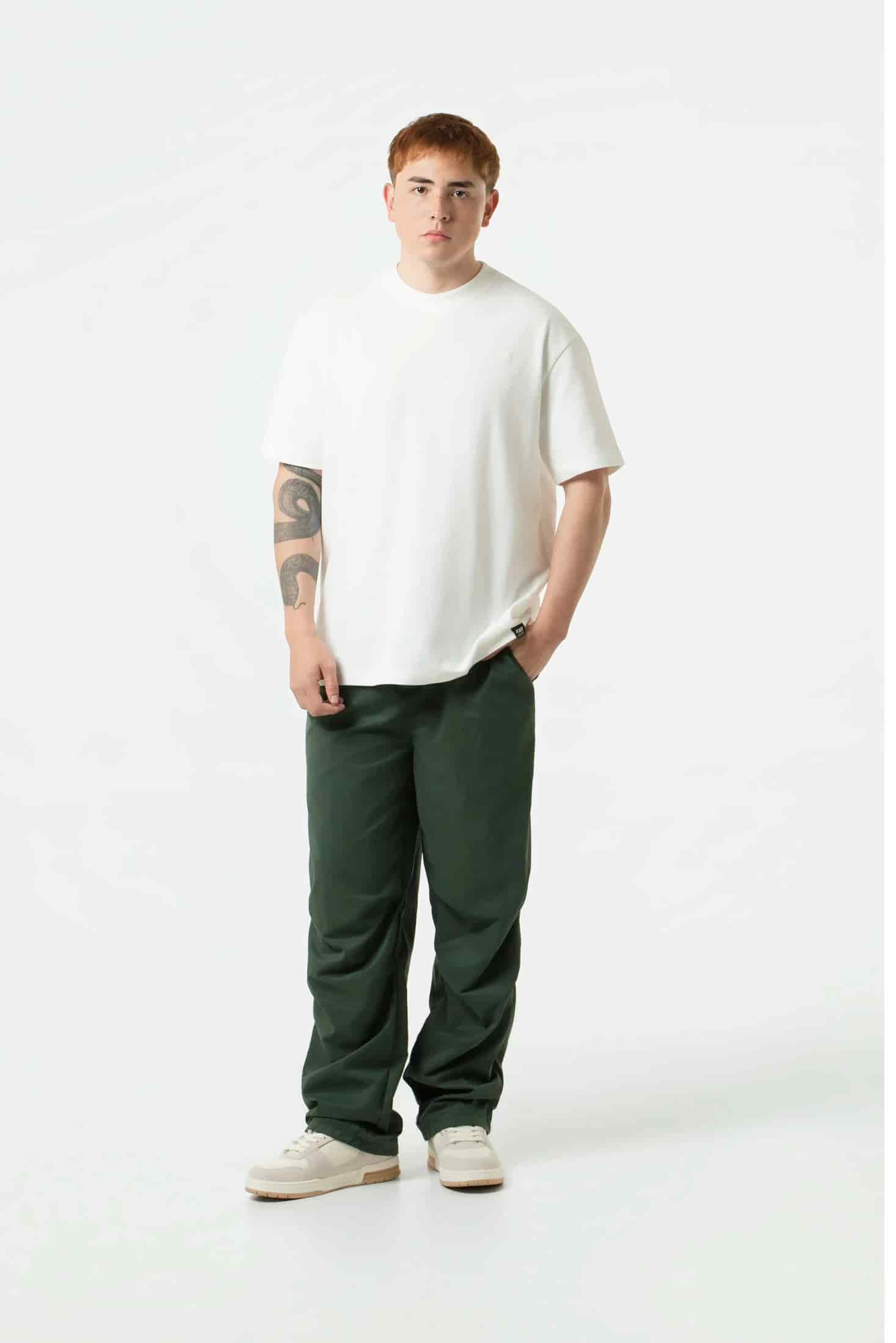 PANTALON JOGG COLOR VERDE MILITAR - miniatura 5