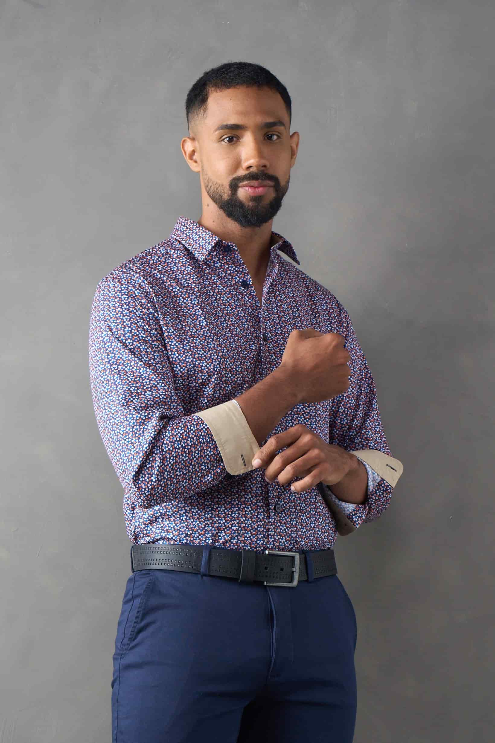 Camisa slim fit azul oscuro con estampado - miniatura 3