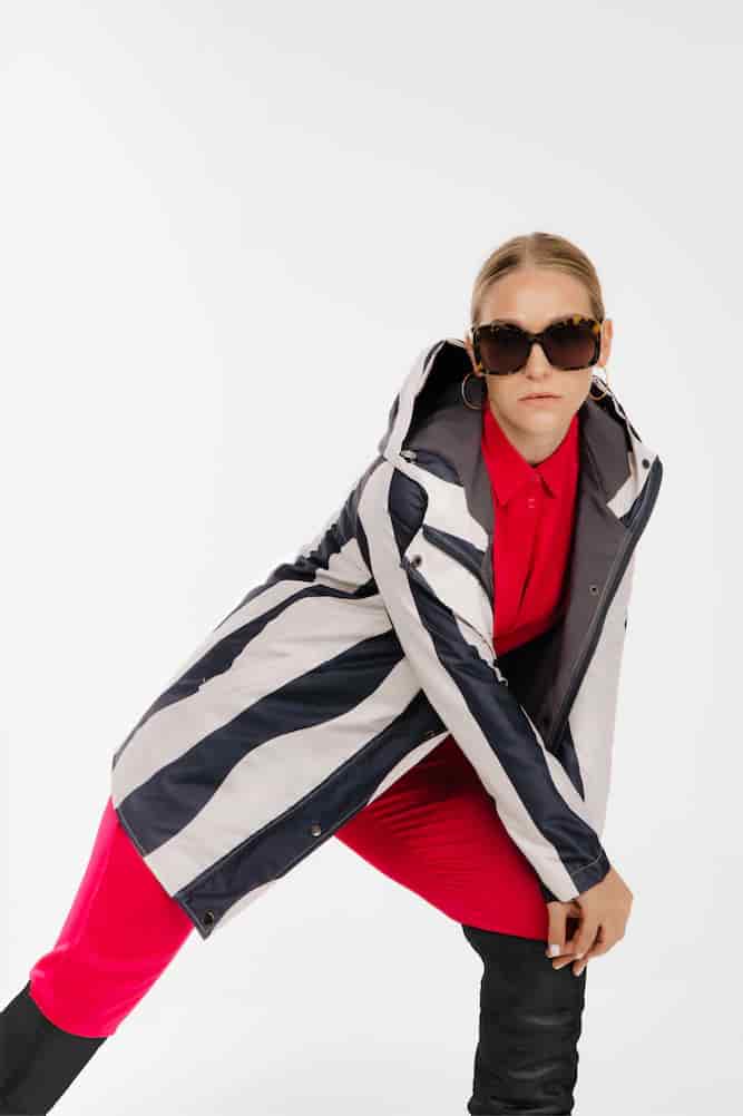 RAINCOAT GO WITH THE FLOW (PRE-ORDER) - miniatura 3