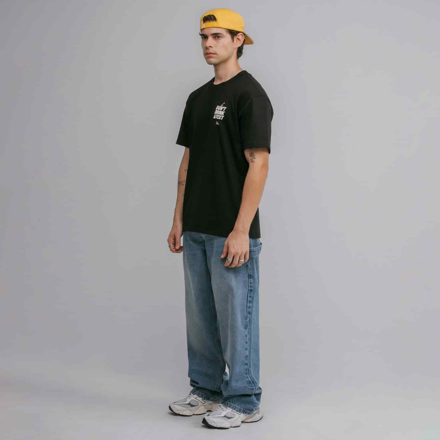 True X Smirnoff Text T-Shirt - Black - miniatura 4