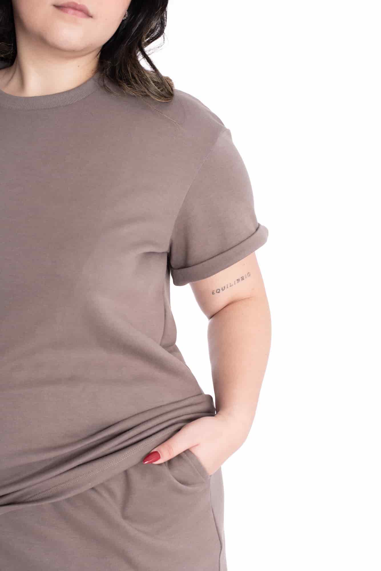 Camiseta Lorena Cocoa Tela Premium - miniatura 4