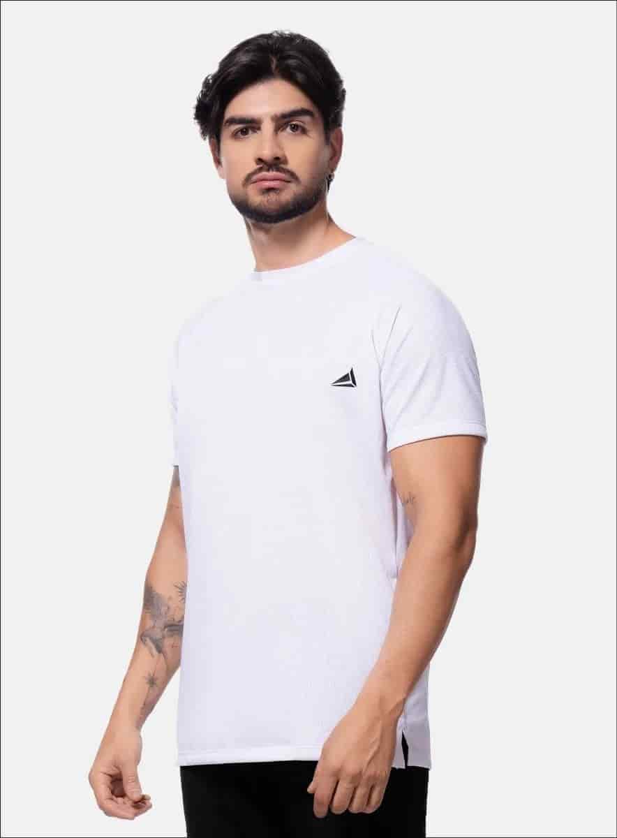 CAMISETA DEPORTIVA  ESTAMPADA. - PRECIO ESPECIAL - miniatura 2