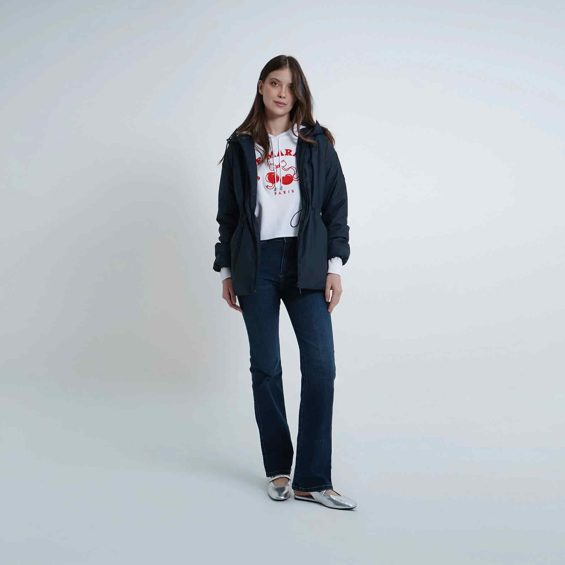 Chaqueta acolchada con capucha y ajuste en cintura - miniatura 9
