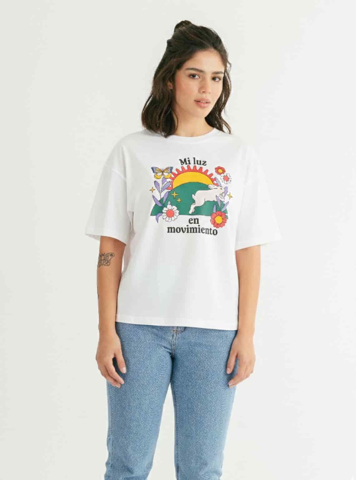 CAMISETA LUZ EN MOVIMIENTO - miniatura 3