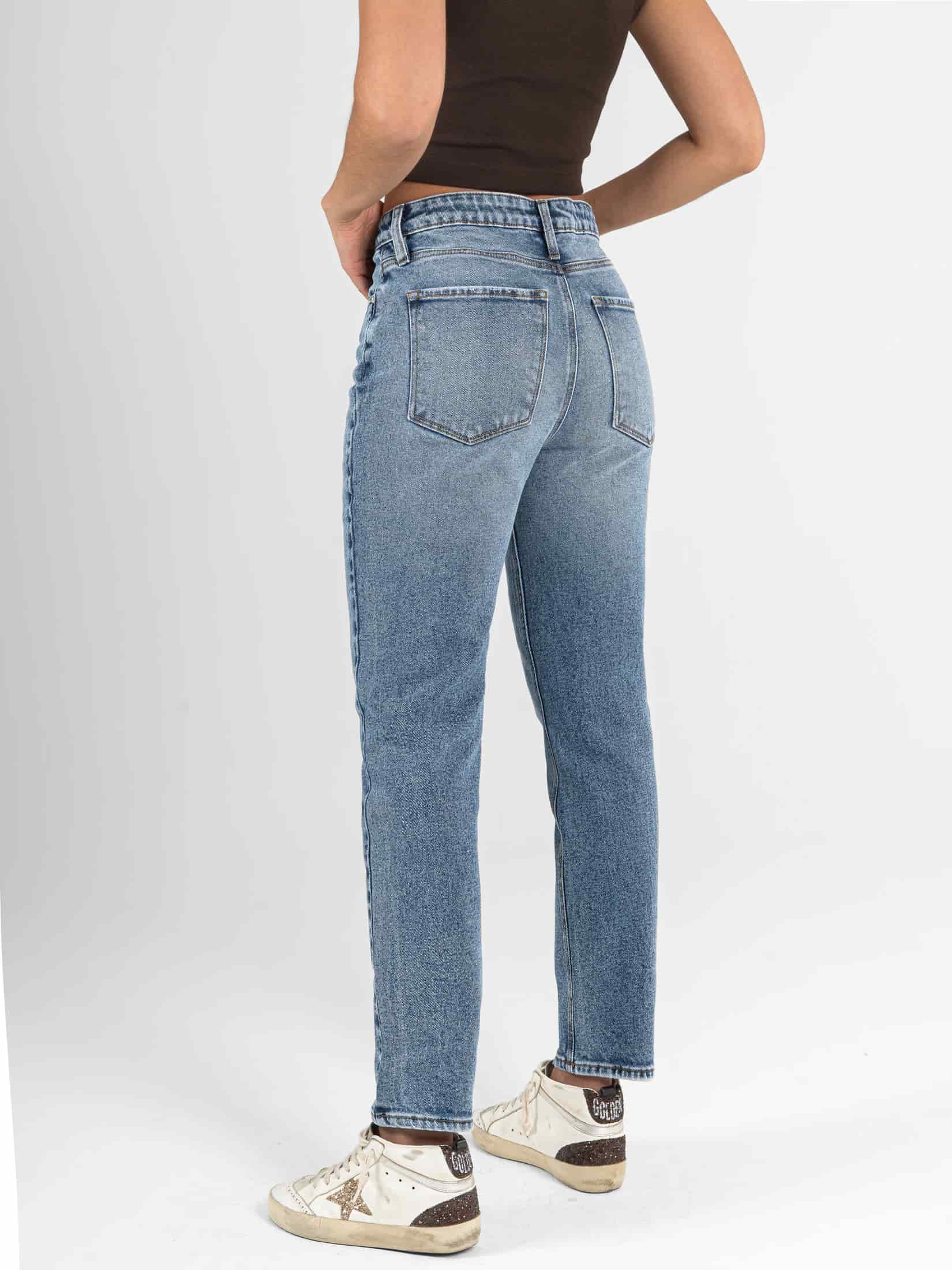 Ref: 066590 Jean Mom fit, slim cropped, stretch, tiro alto, tono azul medio - miniatura 2
