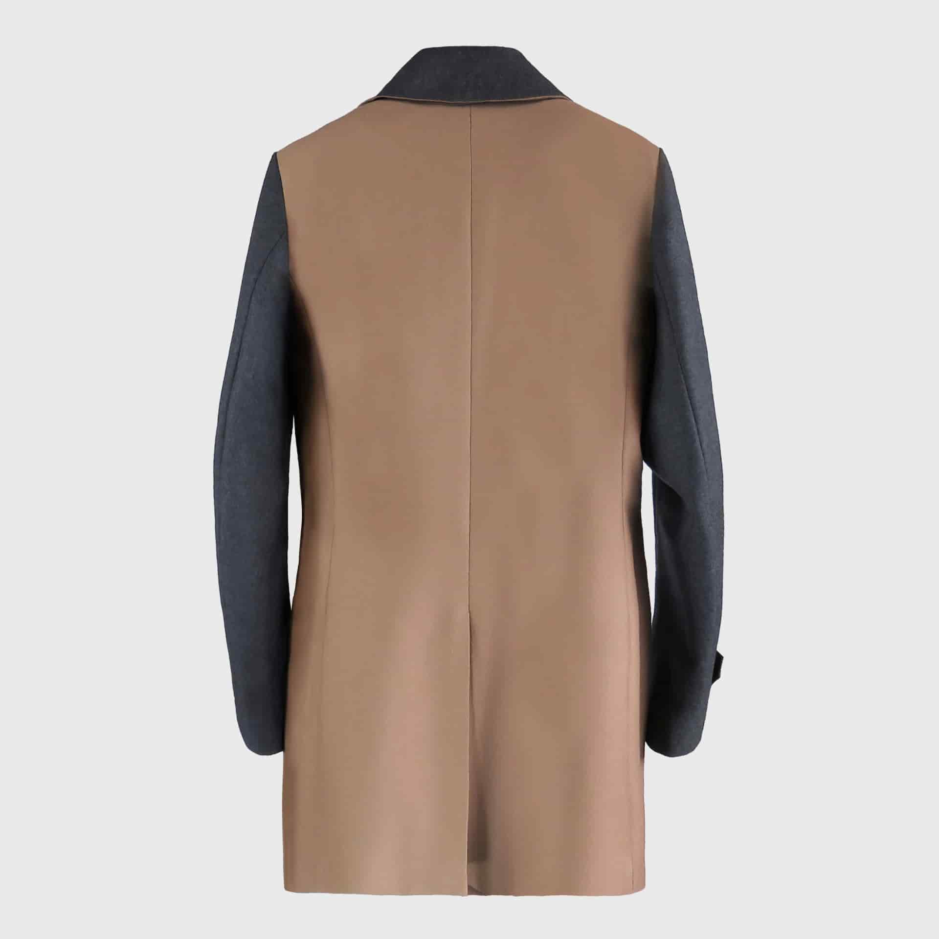Chaqueta Larga Camel con Solapa Asimétrica - miniatura 4