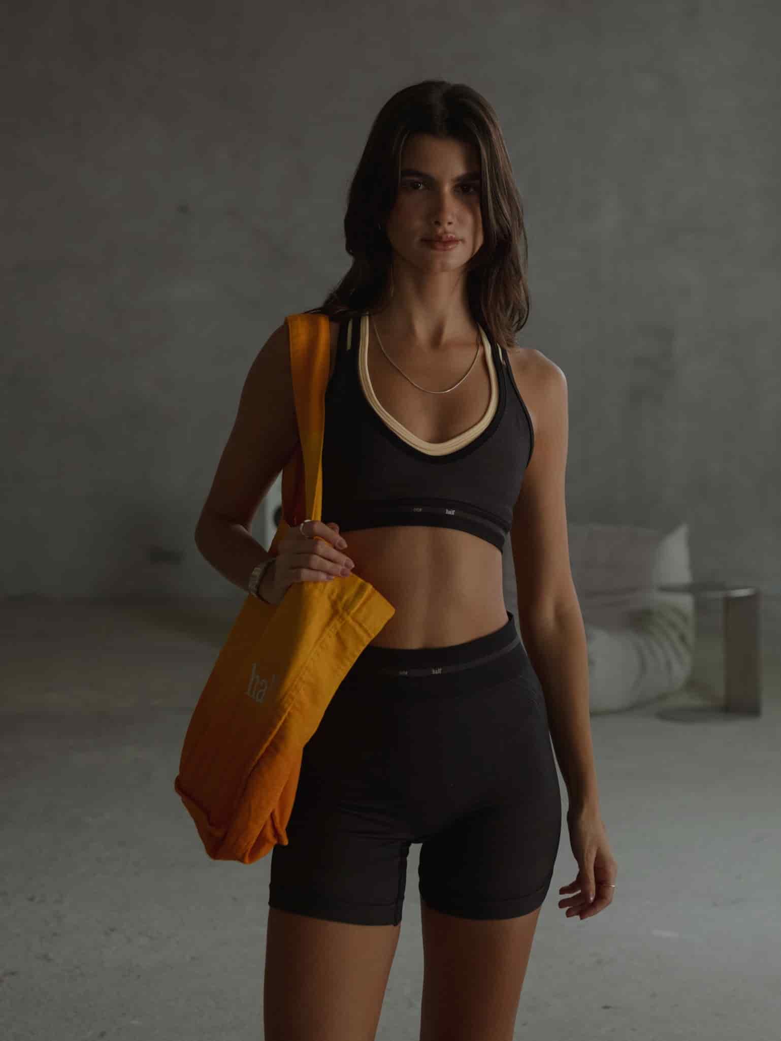 TWIST BACK LINES SEAMLESS TOP - SHADOW UNDERTONE - miniatura 6