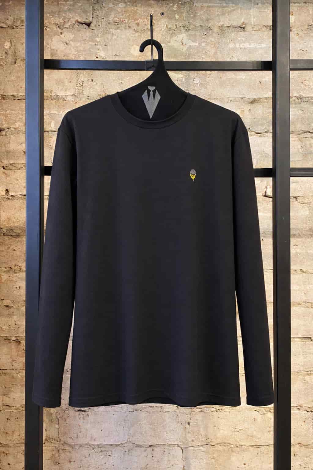 Camibuso Para Hombre Negro Bordado Cráneo - miniatura 1