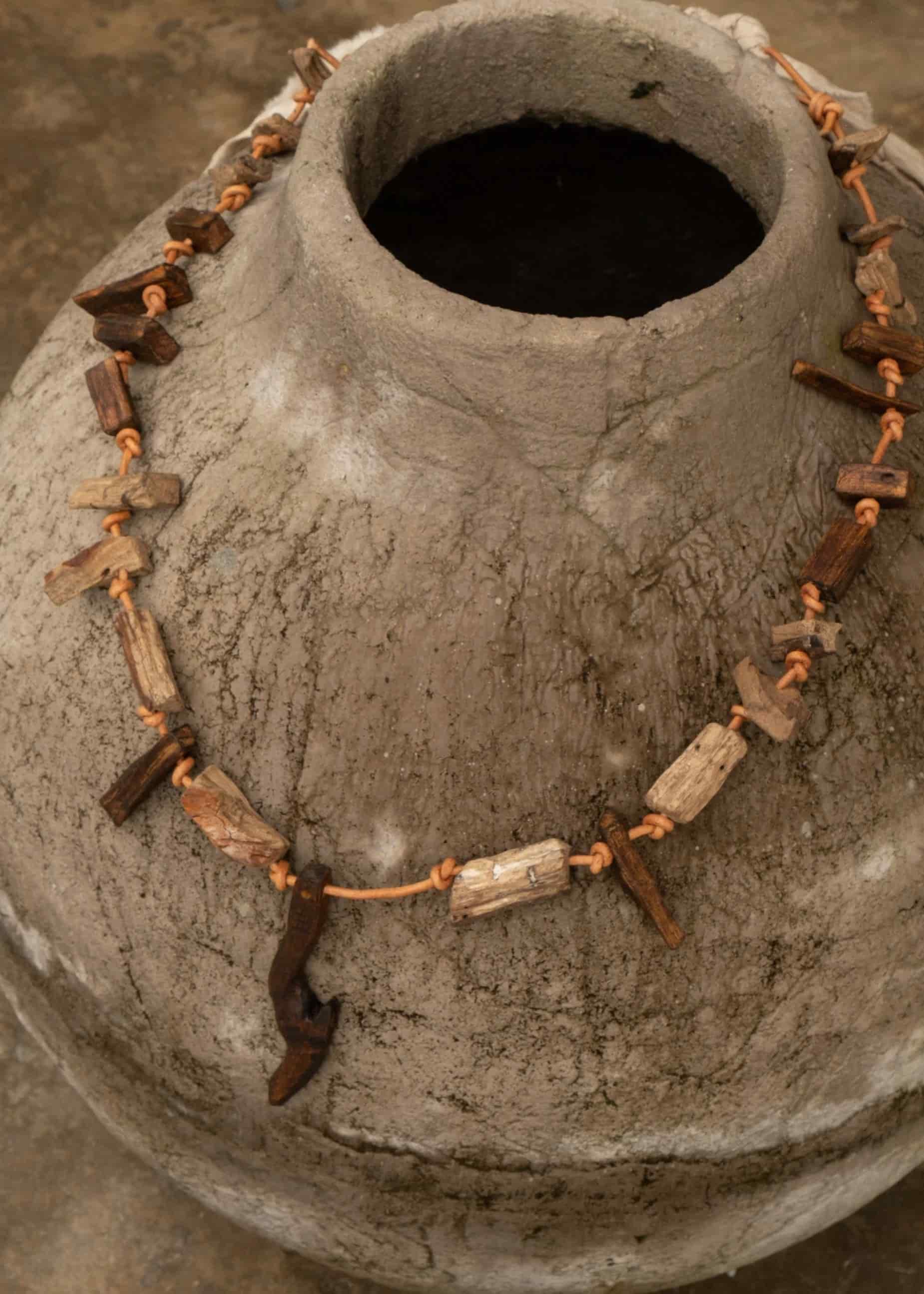Collar Fragmento Ancestral - miniatura 2