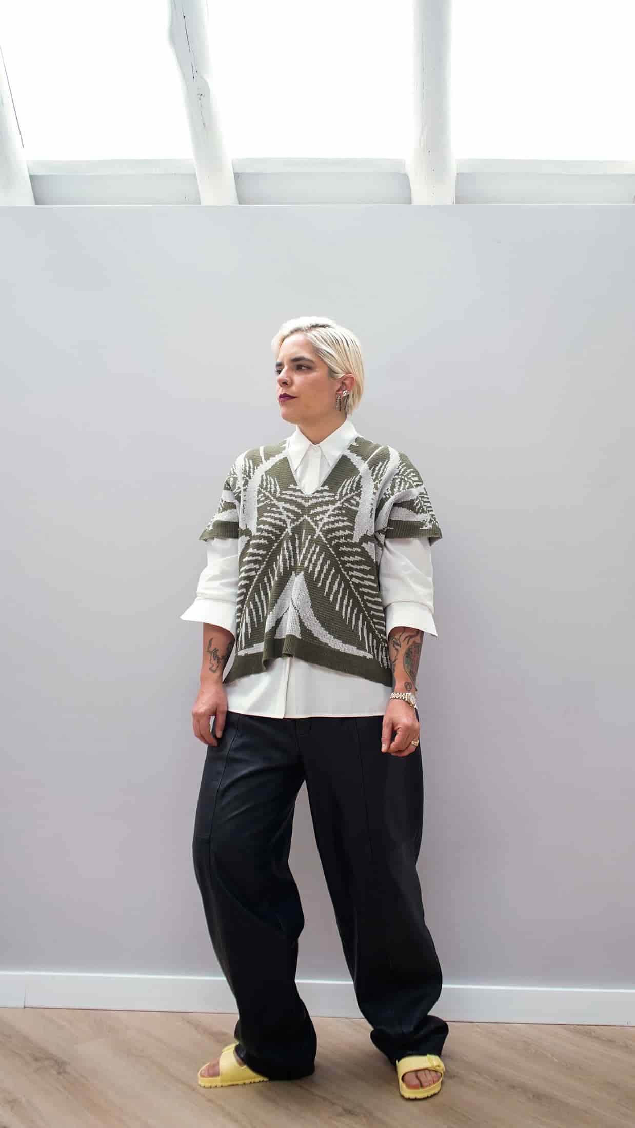 Blusa Palmas - verde militar y gris claro - miniatura 6