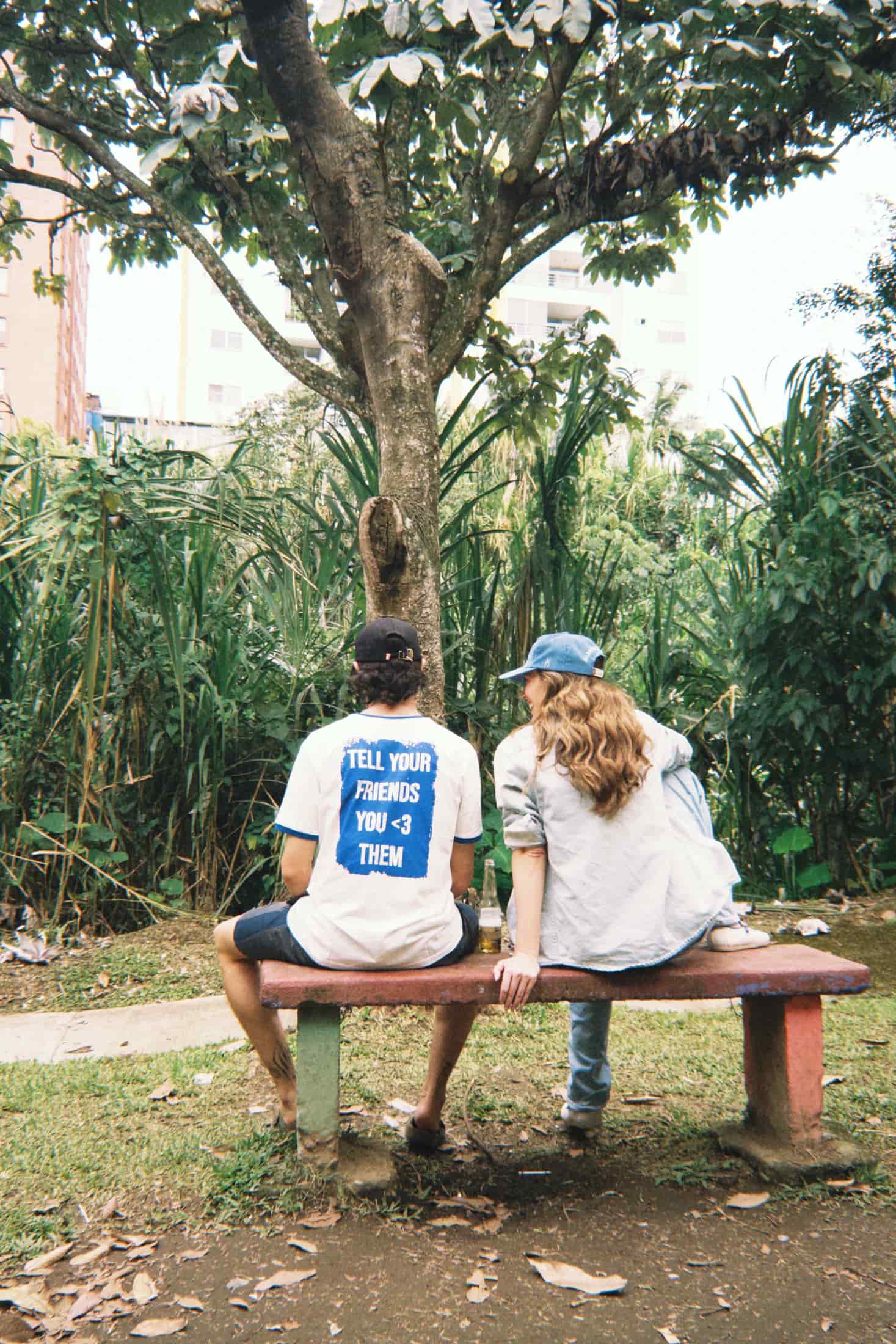 Camiseta "Tell your friends you <3 them" - miniatura 12
