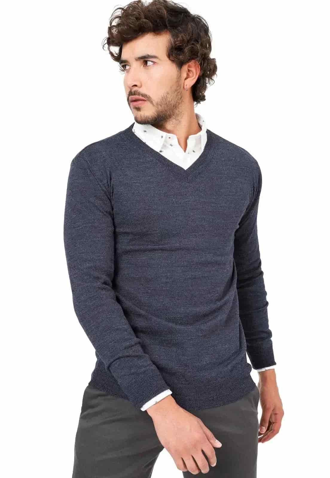 Buzo Cuello V - miniatura 1