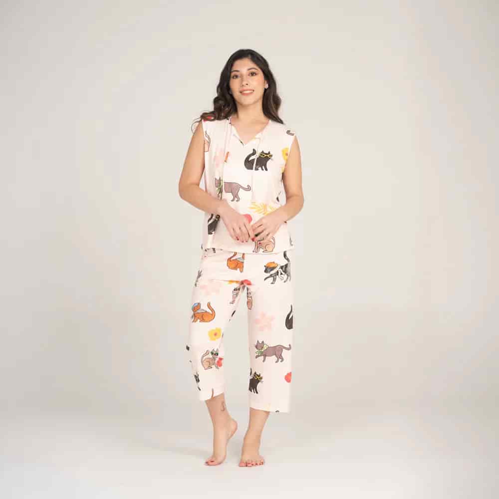Conjunto de Pijama Pantalón Capri Gatuna. - miniatura 5