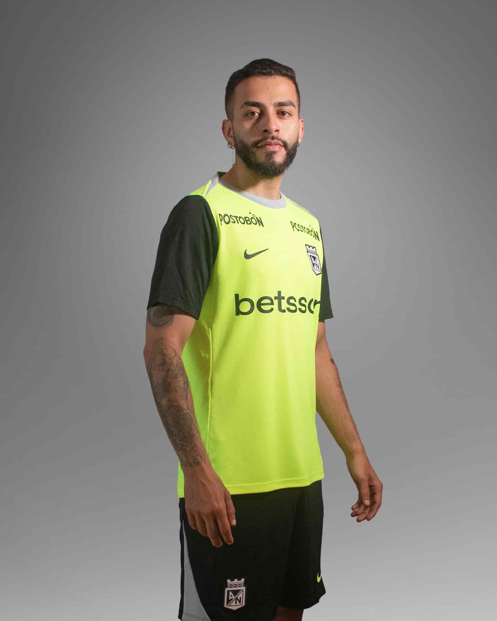 CAMISETA ENTRENO NEON NIKE 2026 HOMBRE - miniatura 1