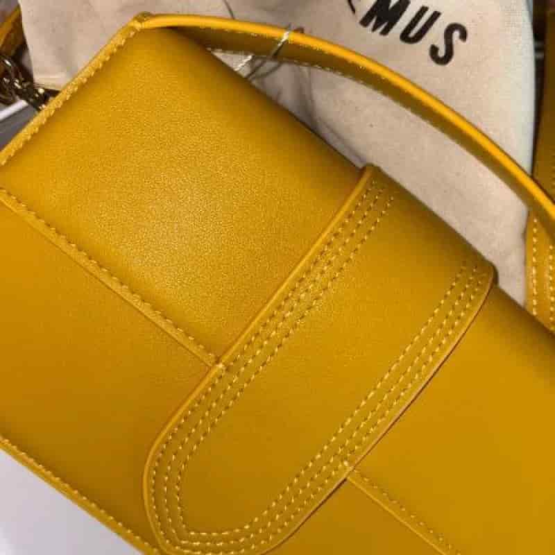 BOLSO JACQUEMUS AMARILLO MOSTAZA - miniatura 1