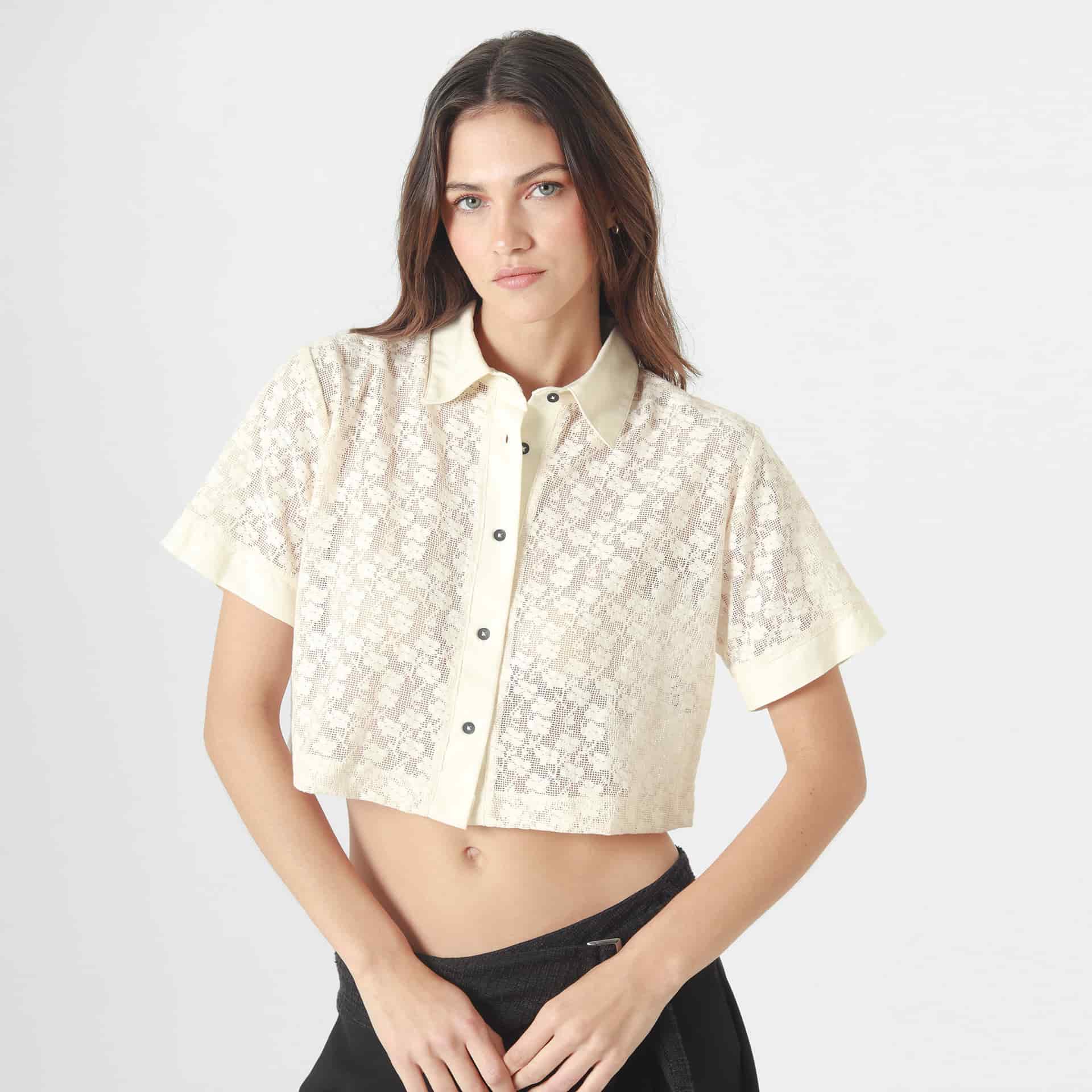 Blusa Crop Cuello Camisero Manga Corta - miniatura 1