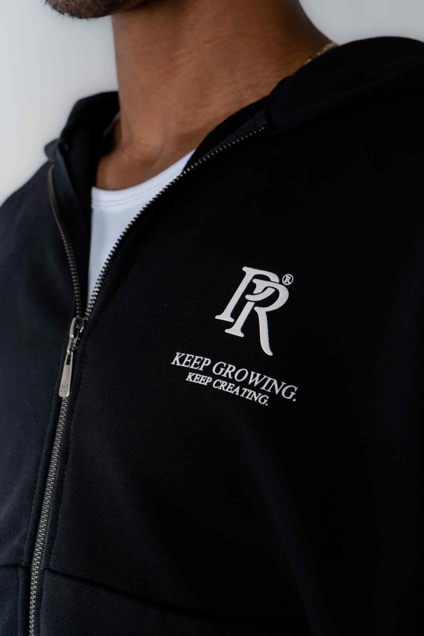 Basic Black Hoodie - miniatura 6
