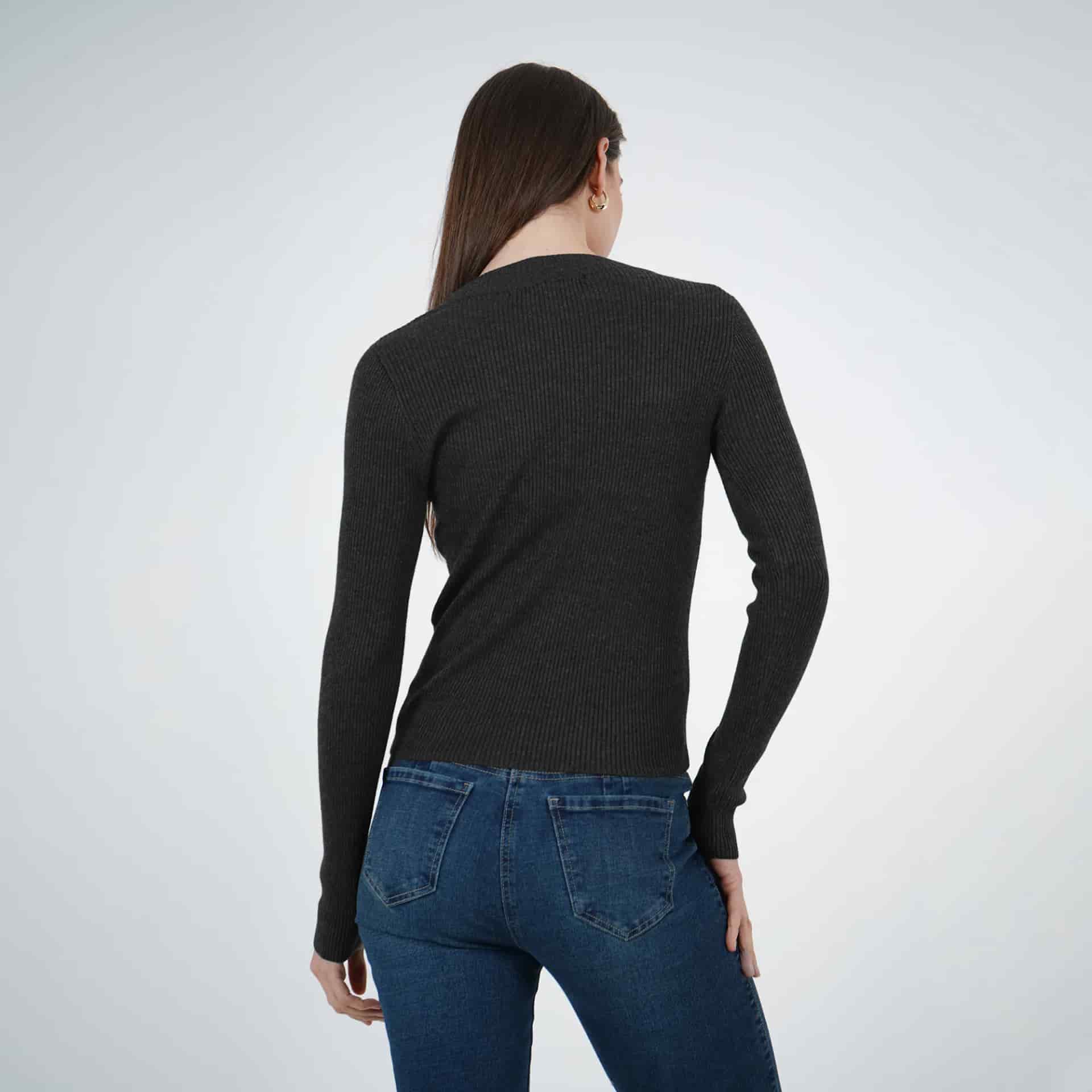 Sweater Cuello V Manga Larga - miniatura 15