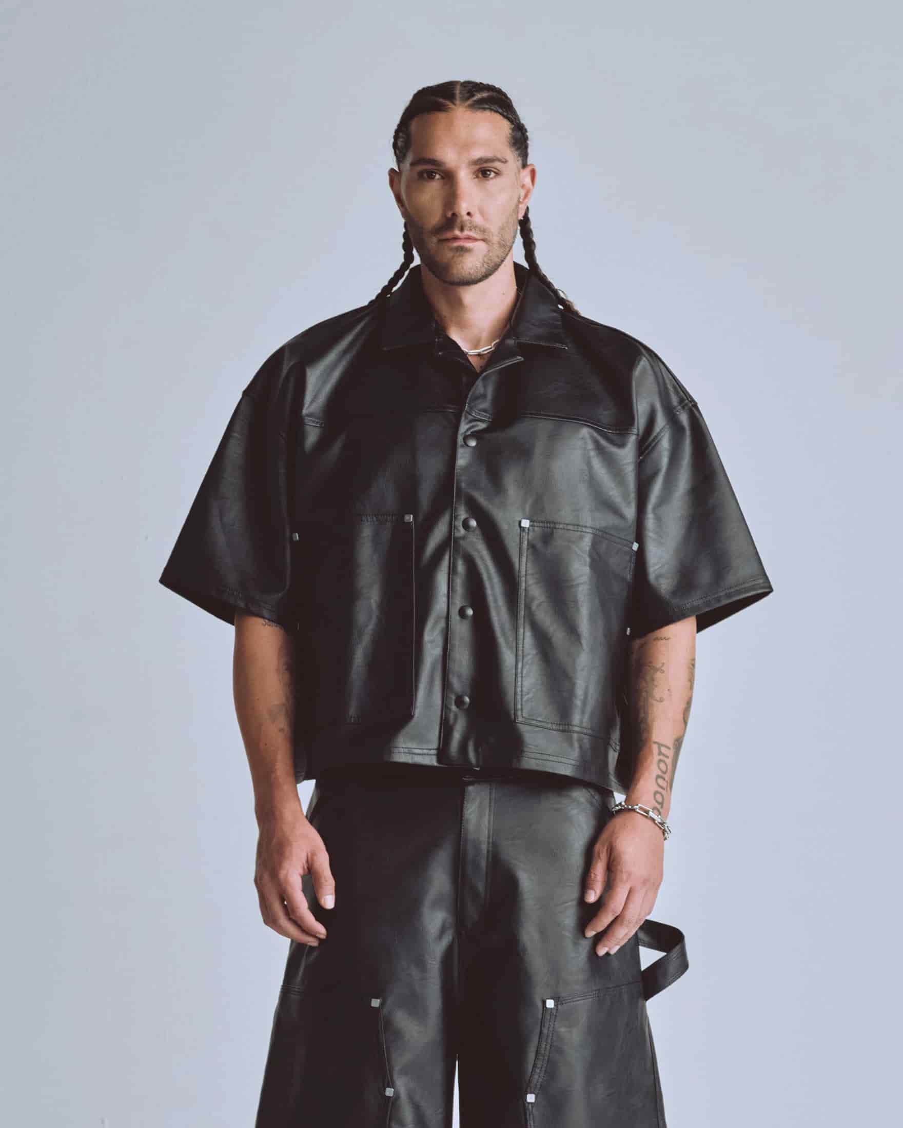 Capsule Basic Pleather Boxy Fit Shirt Black - miniatura 2