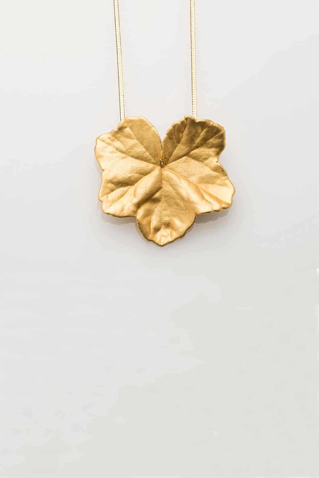 GERANIUM NECKLACE - miniatura 1